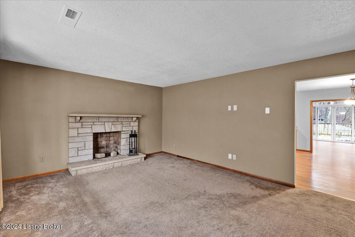 12931 Bearcamp Rd Property Photo 7