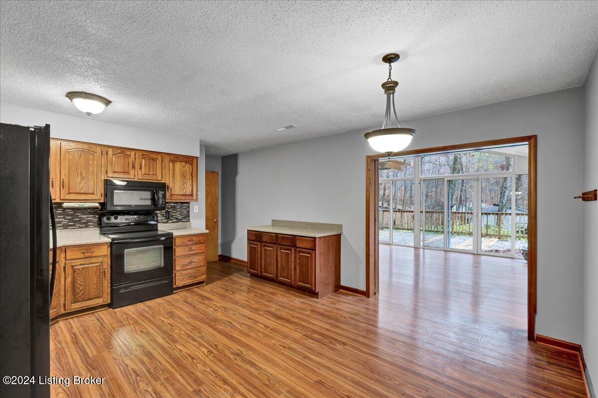12931 Bearcamp Rd Property Photo 13
