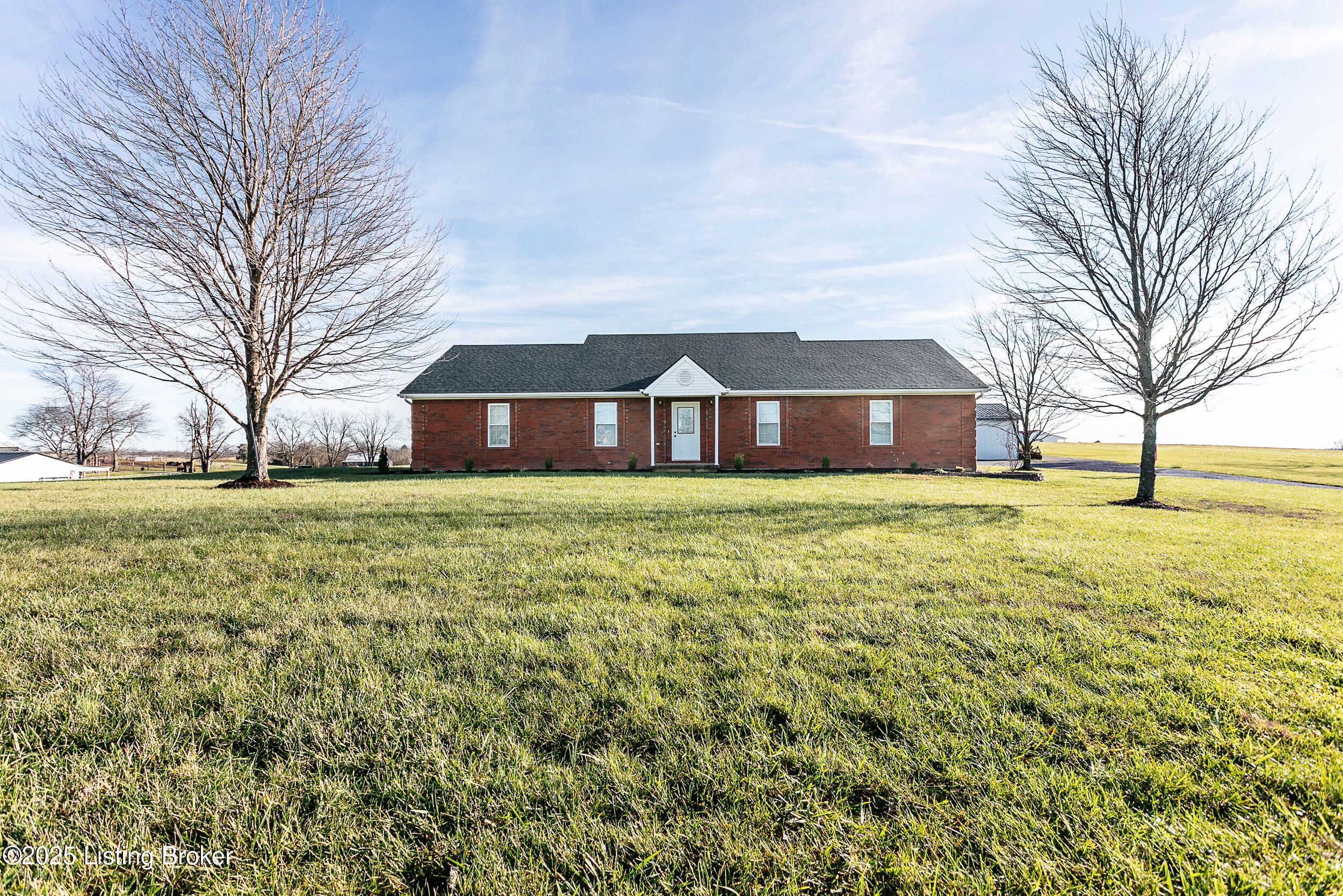 4218 Springfield Rd Property Photo