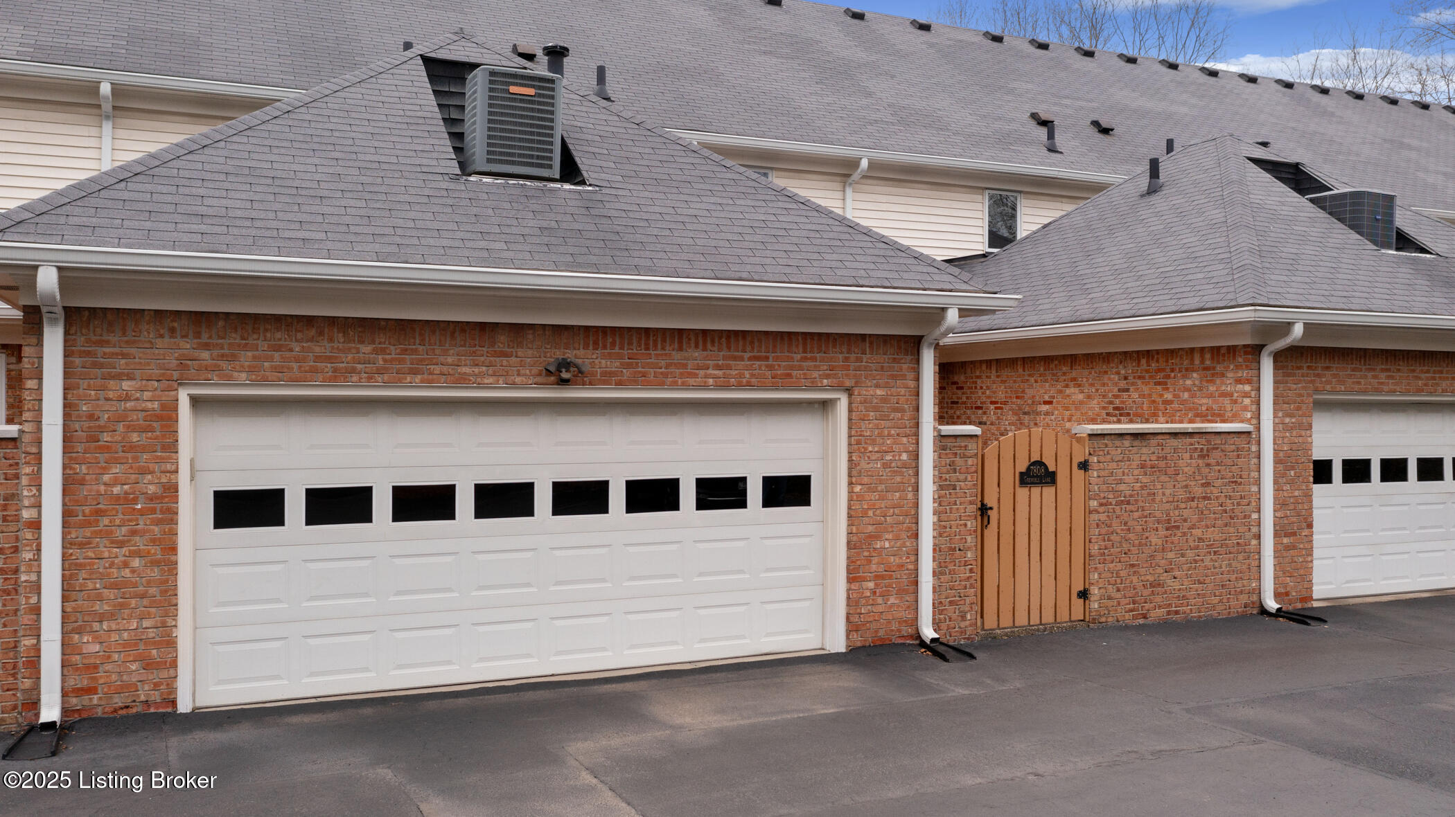 7808 Grenoble Ln Property Photo 8