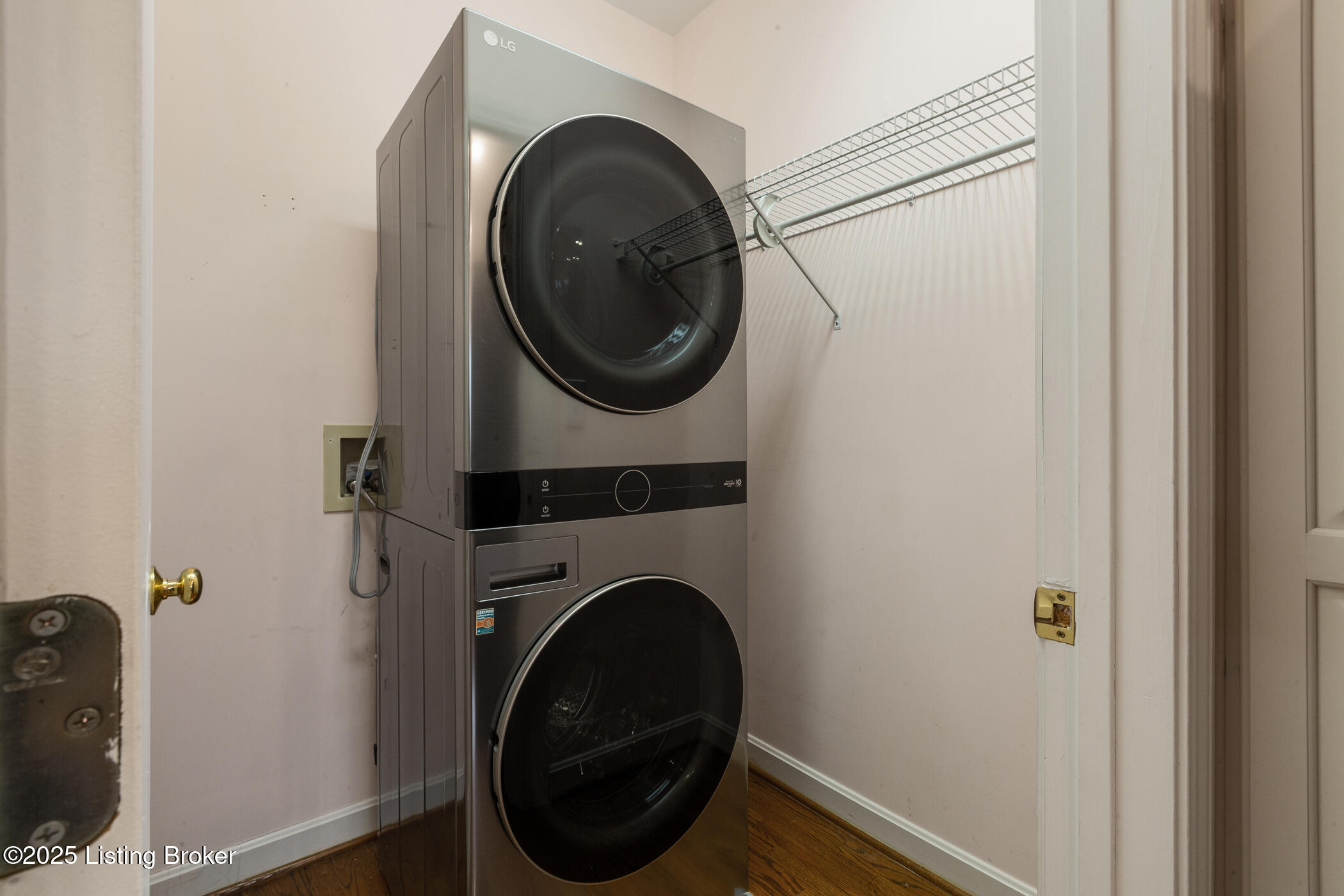 7808 Grenoble Ln Property Photo 29