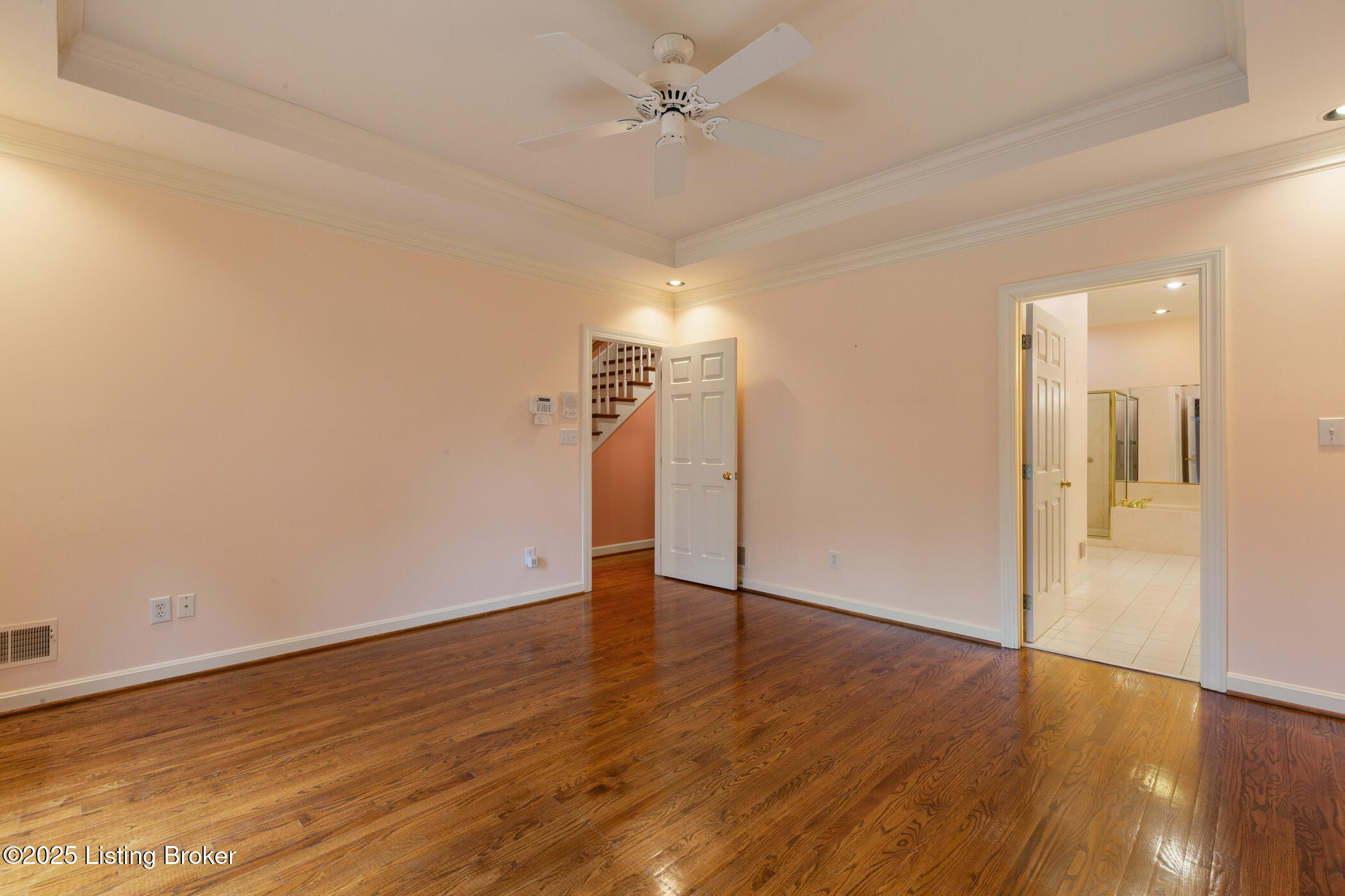7808 Grenoble Ln Property Photo 38