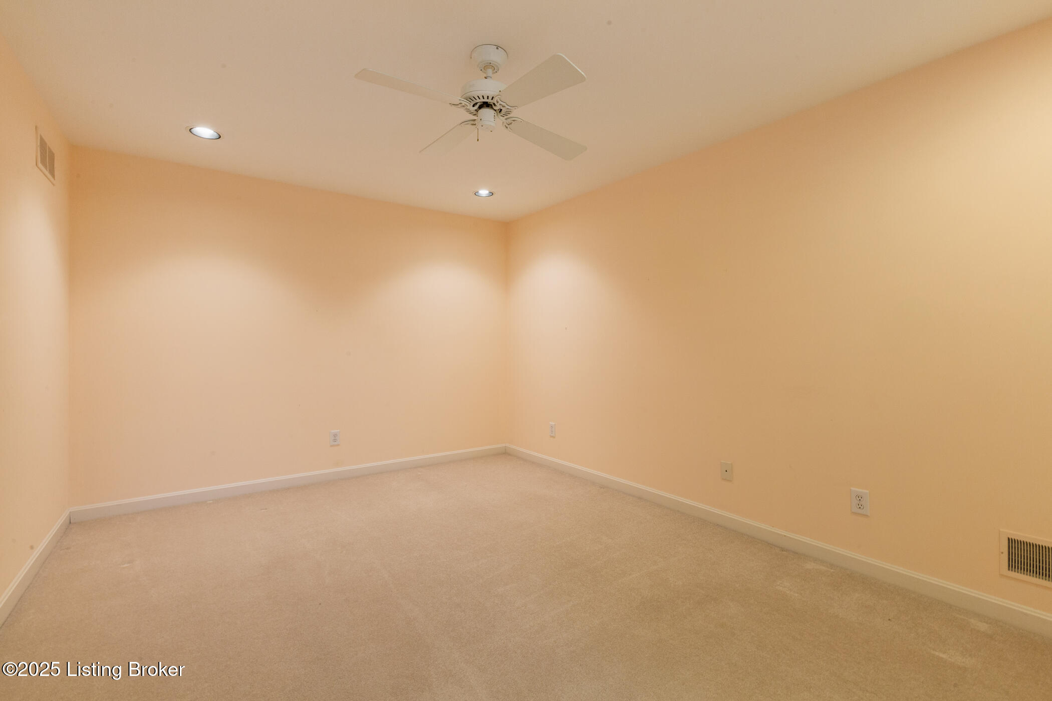 7808 Grenoble Ln Property Photo 74
