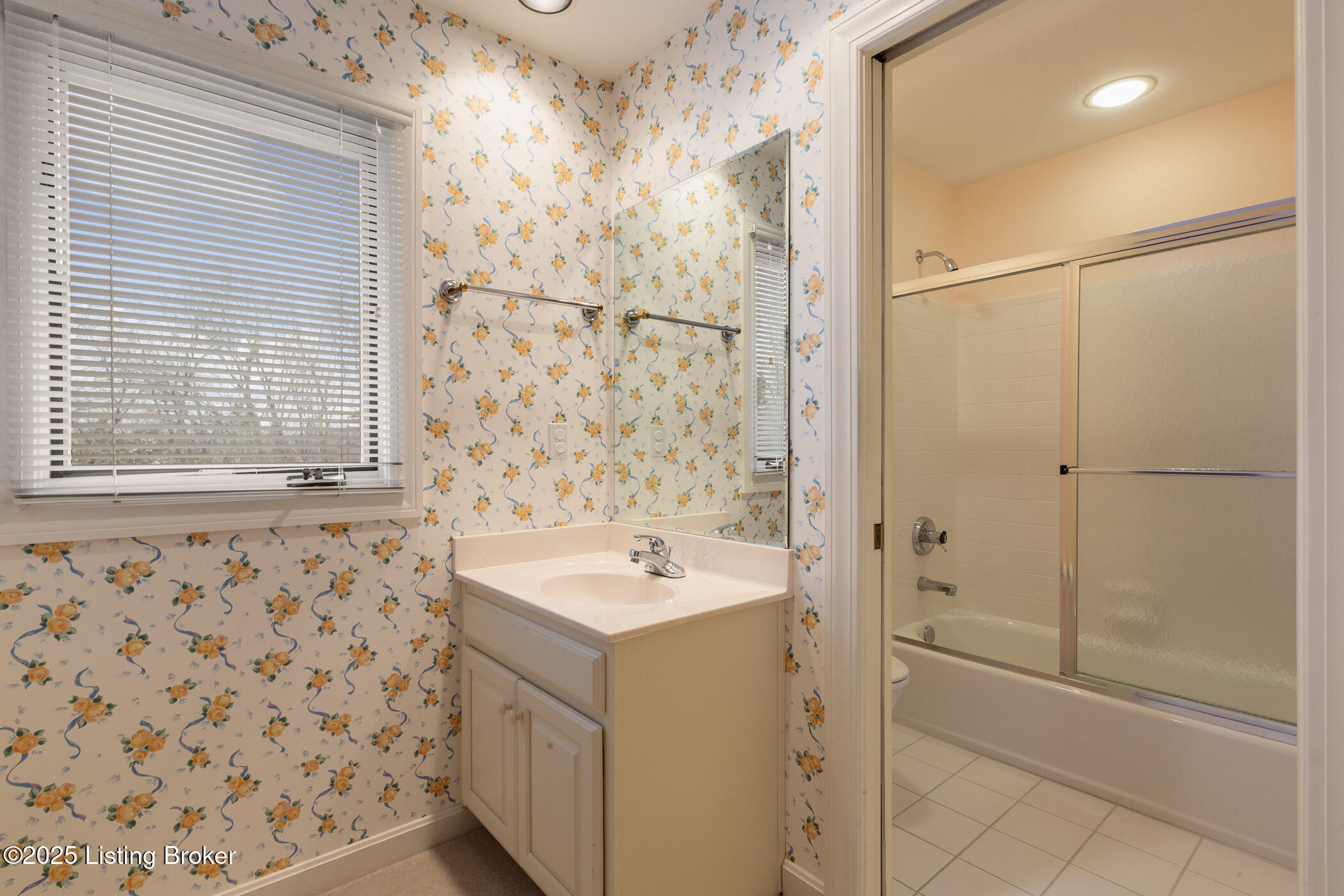 7808 Grenoble Ln Property Photo 77