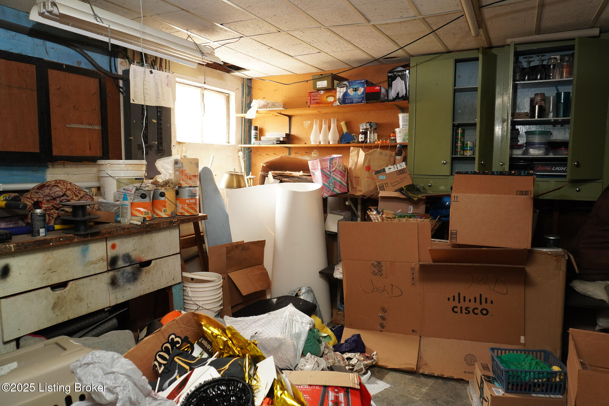 221 Blackburn Ave Property Photo 44