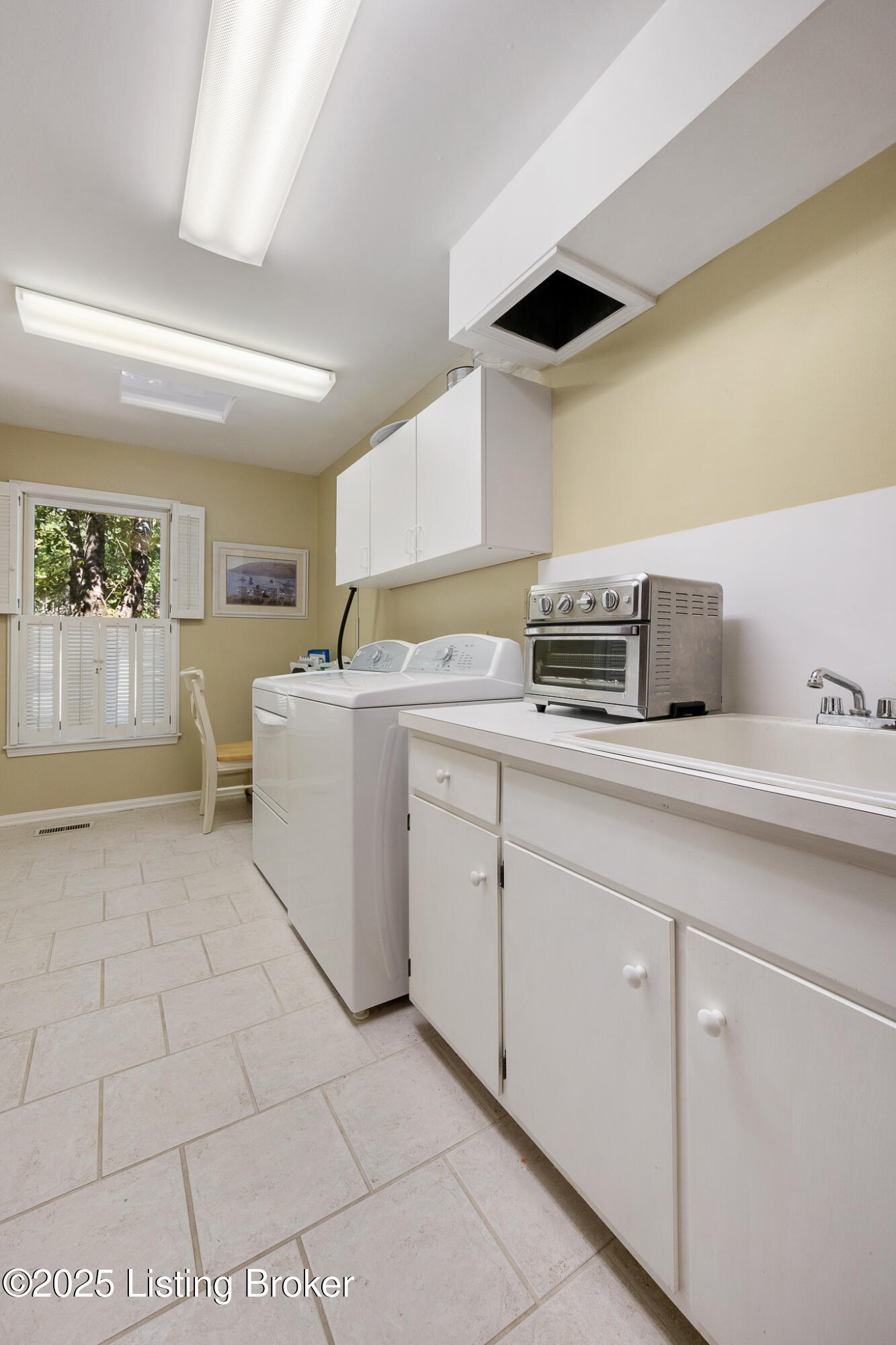 7106 Oak Terrace Property Photo 30
