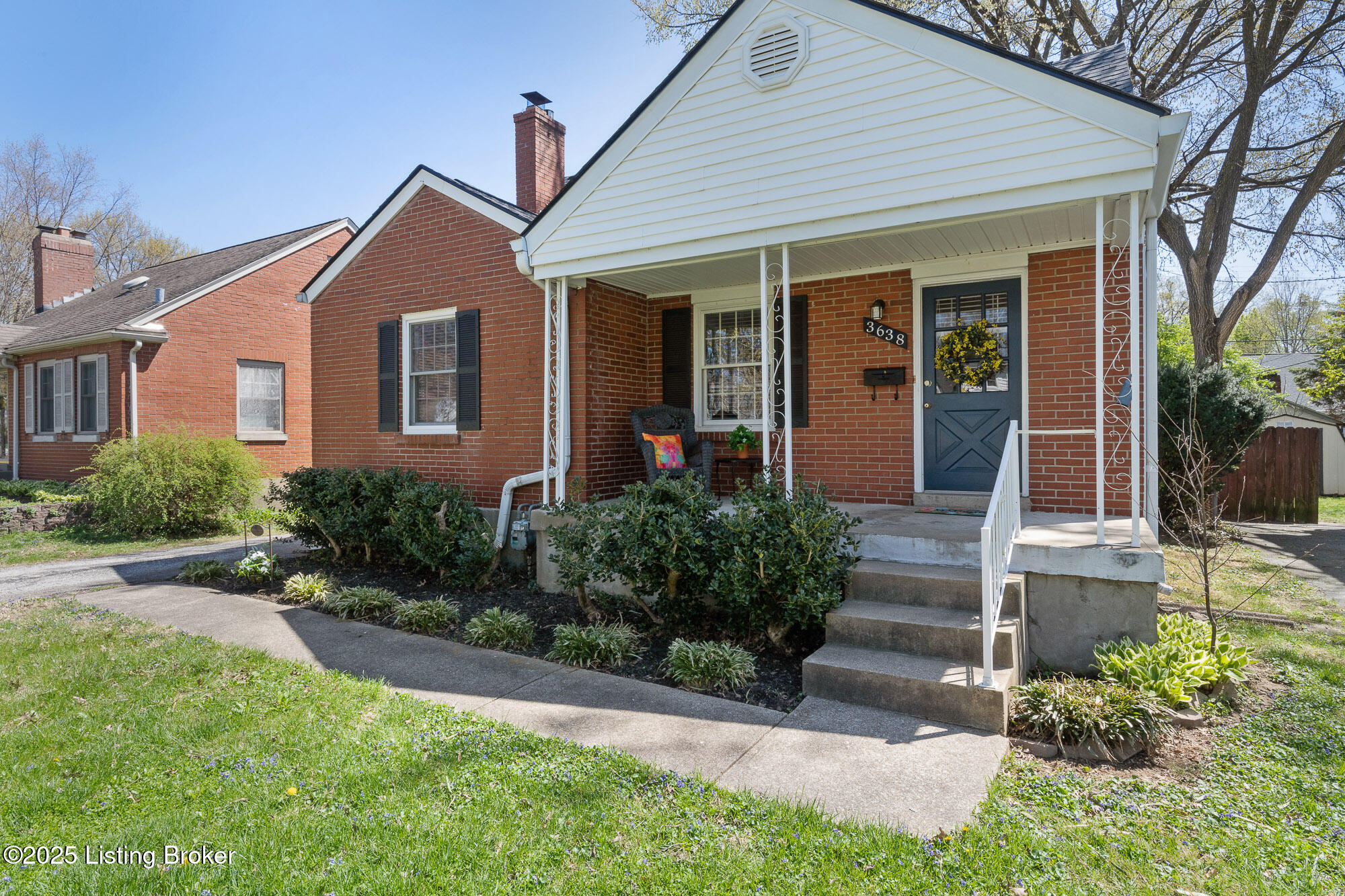3638 Warner Ave Property Photo 1