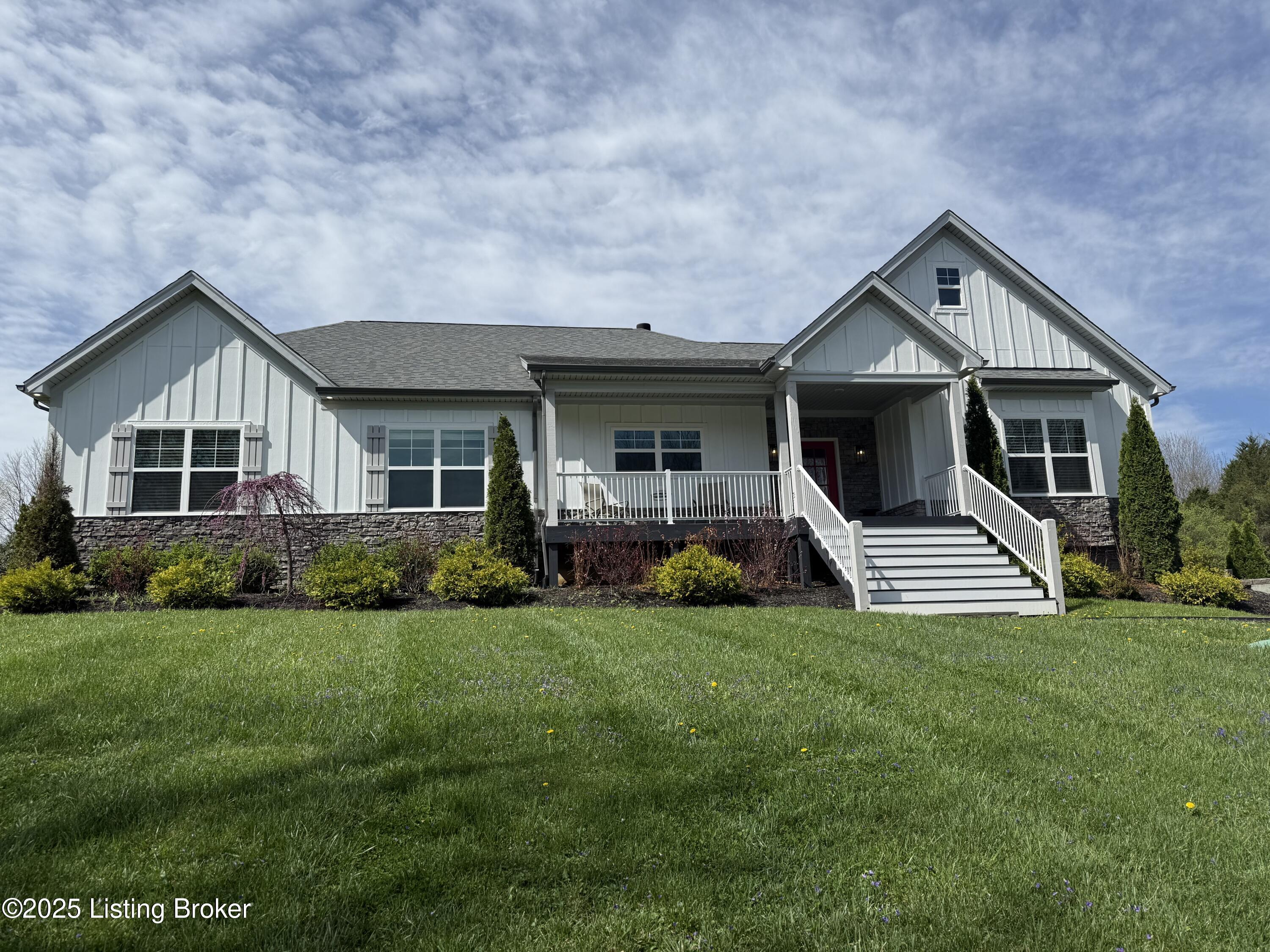 5314 Brookswood Rd Property Photo 1