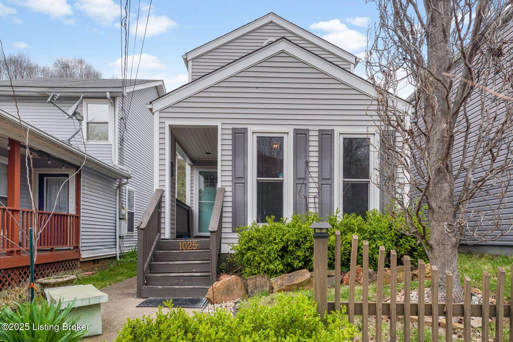 1025 Lampton St Property Photo