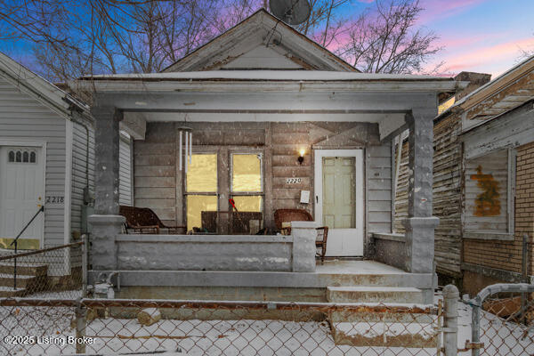 2220 Saint Xavier St Property Photo 1