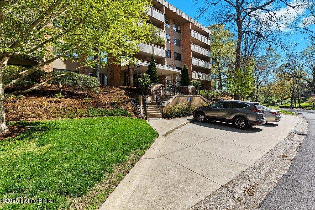 1611 Spring Dr, 4c Property Photo 1