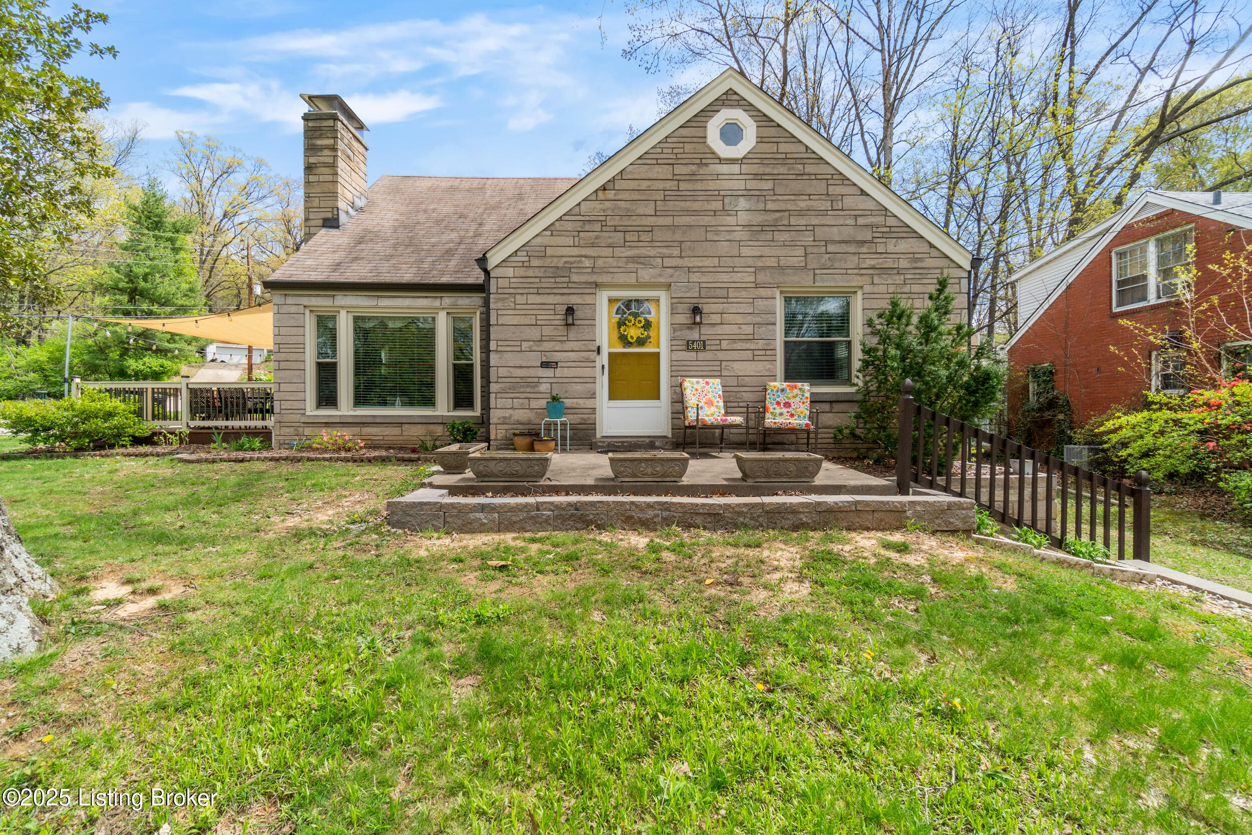 5401 Westhall Ave Property Photo