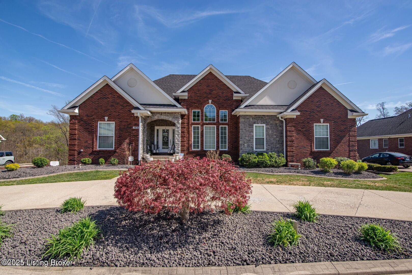 7910 Wooded Ridge Dr Property Photo