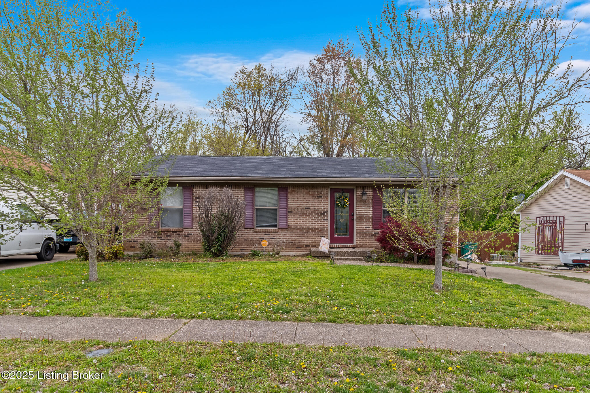 10103 Rolling Stone Dr Property Photo