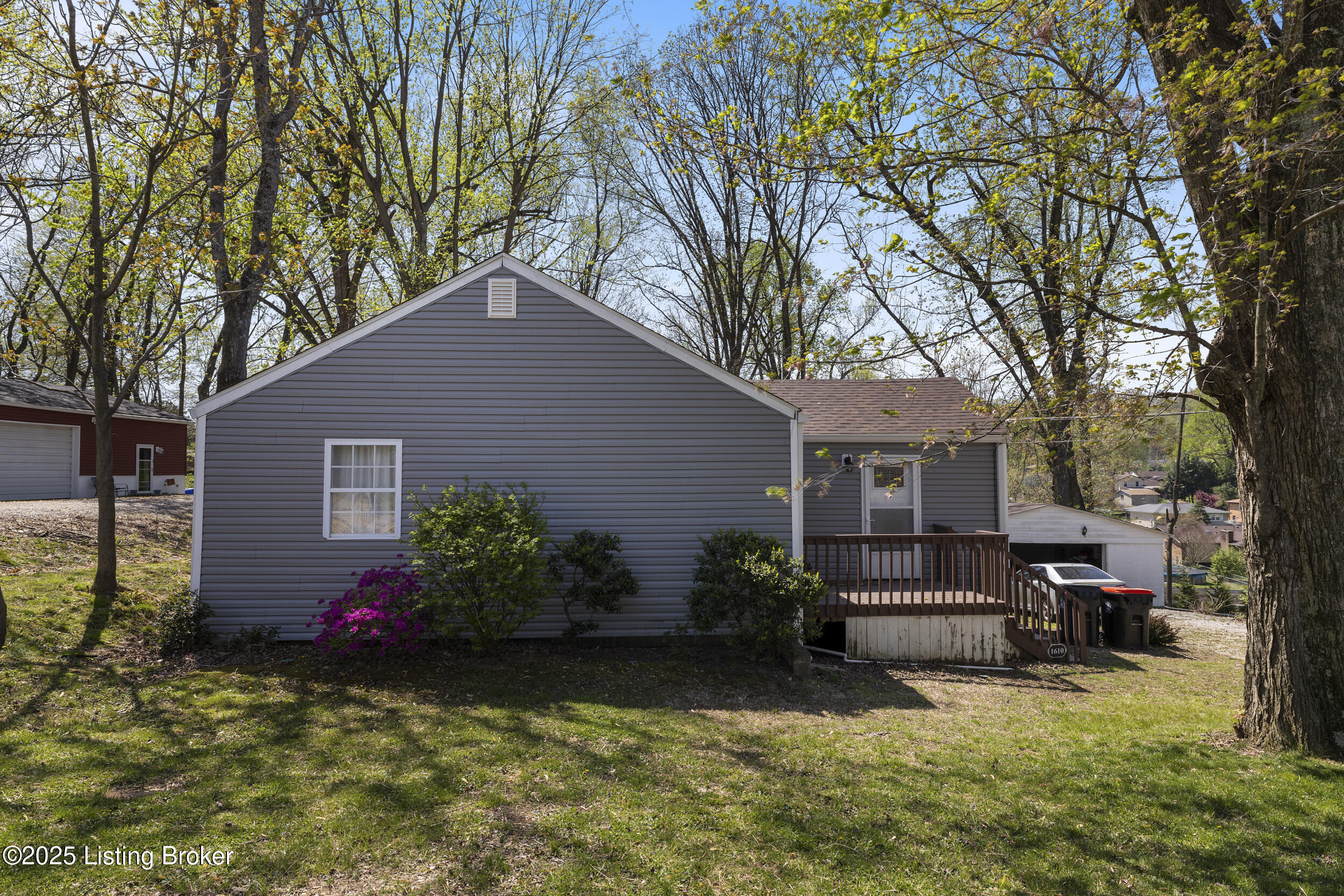 1610 Eskridge Ln Property Photo