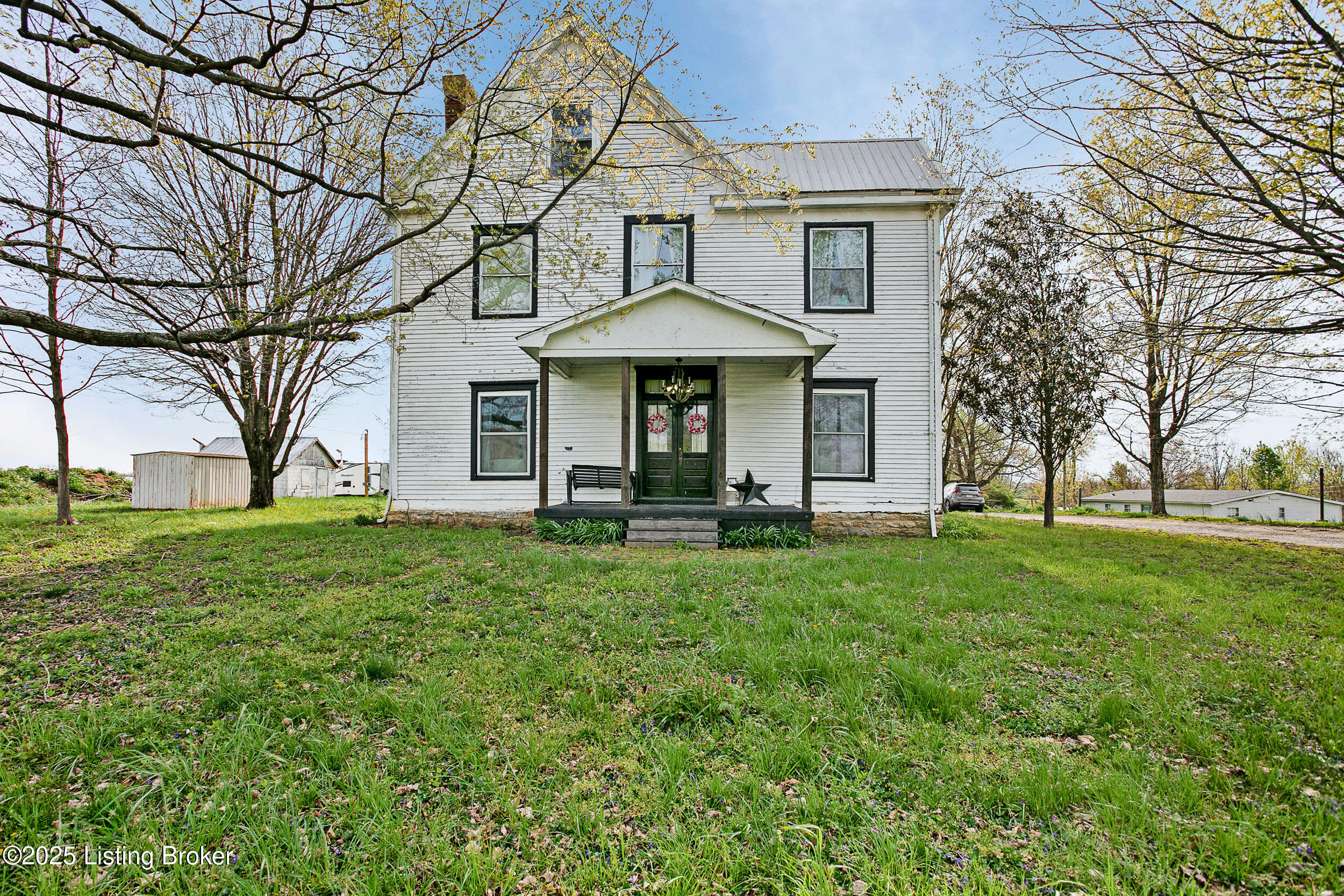 40008 Real Estate Listings Main Image