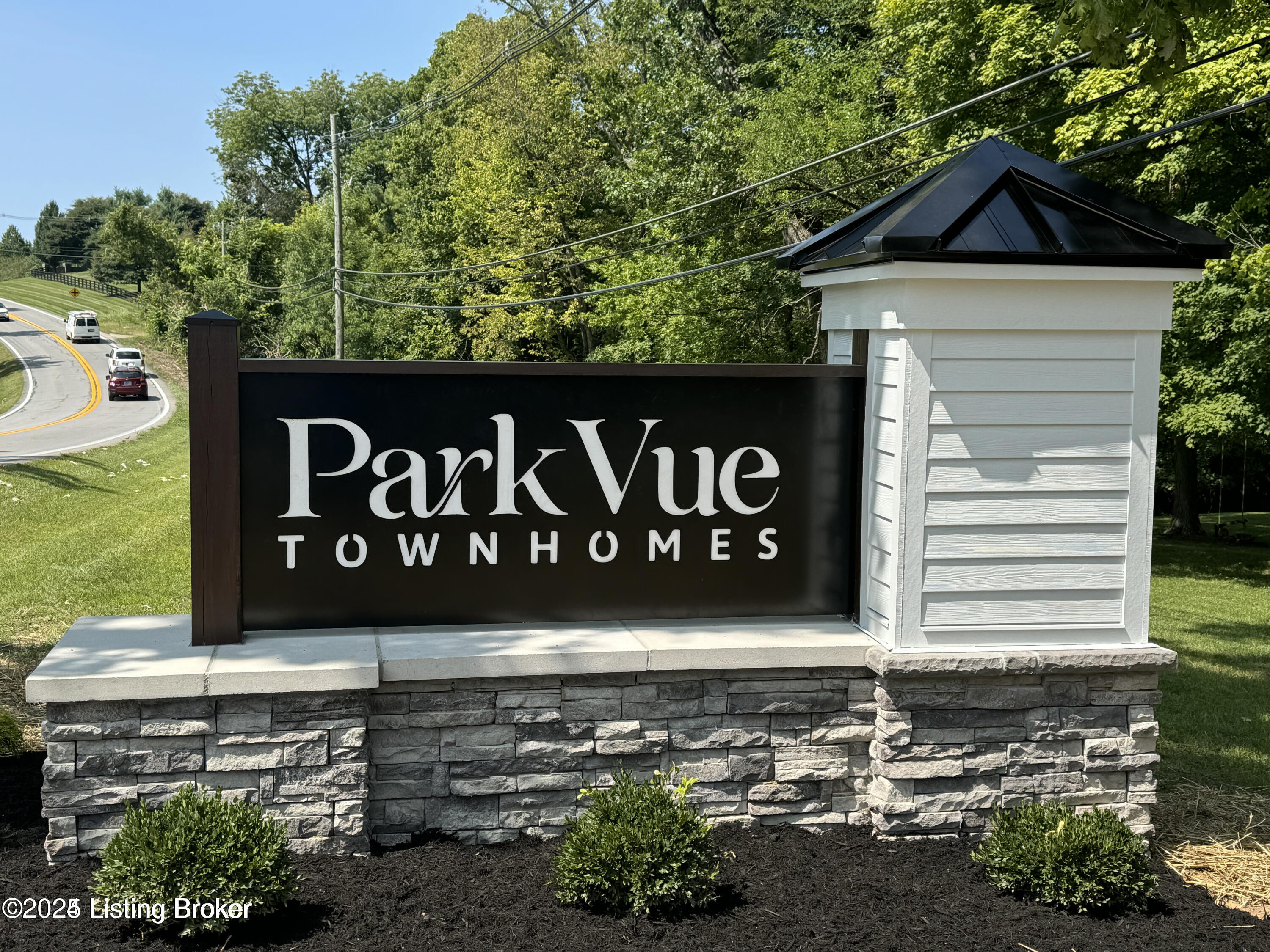 7407 Park Vue Dr Property Photo 11