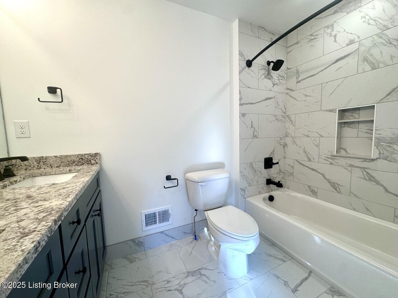 7407 Park Vue Dr Property Photo 23