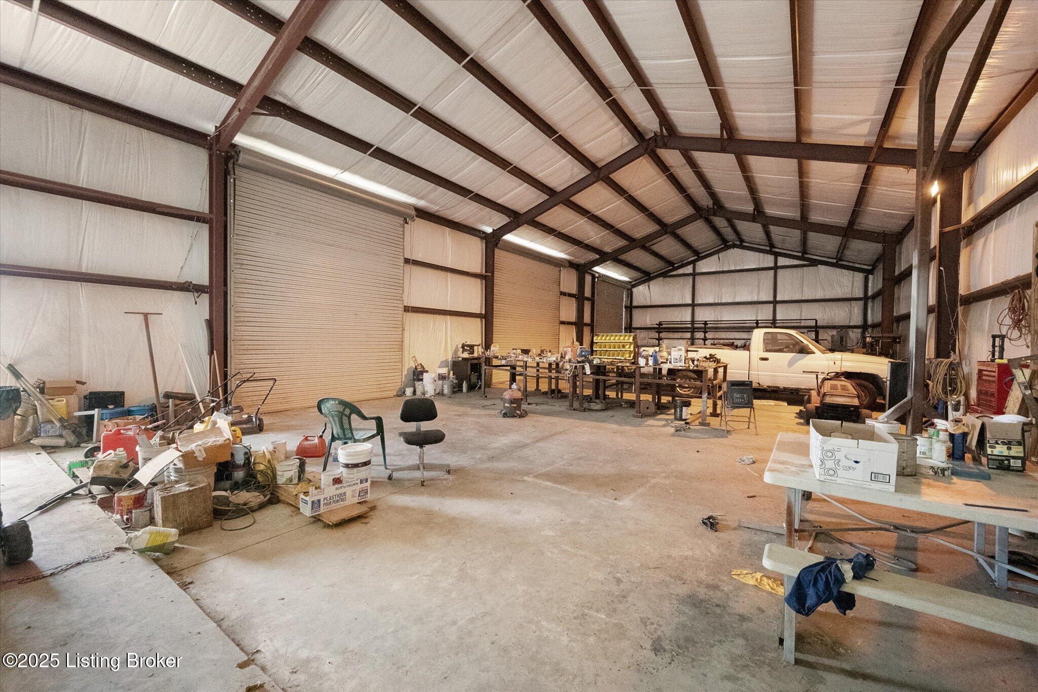 9521 Sulphur Rd Property Photo 4