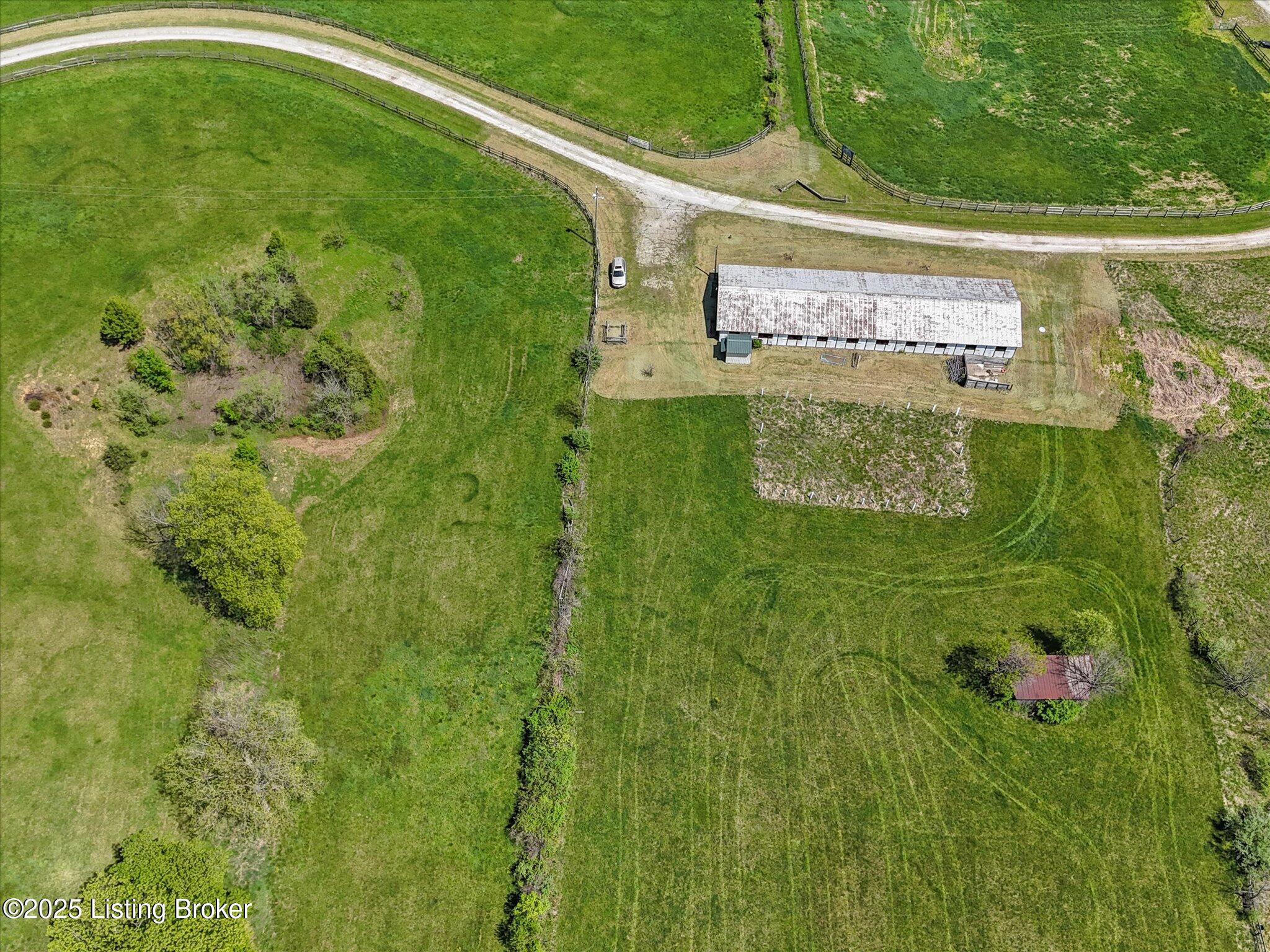 9521 Sulphur Rd Property Photo 27