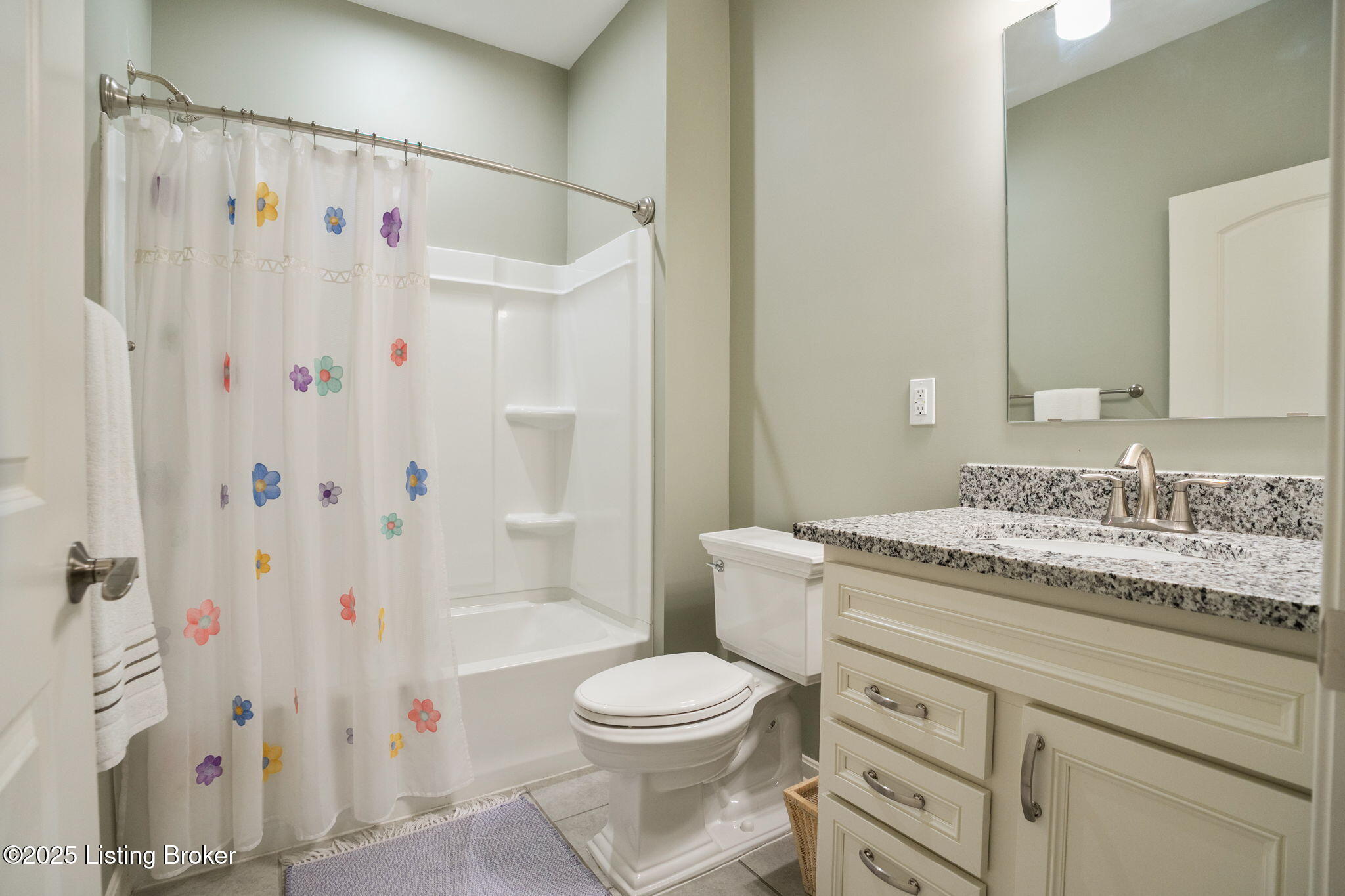 4022 Blackthorn Pl Property Photo 6