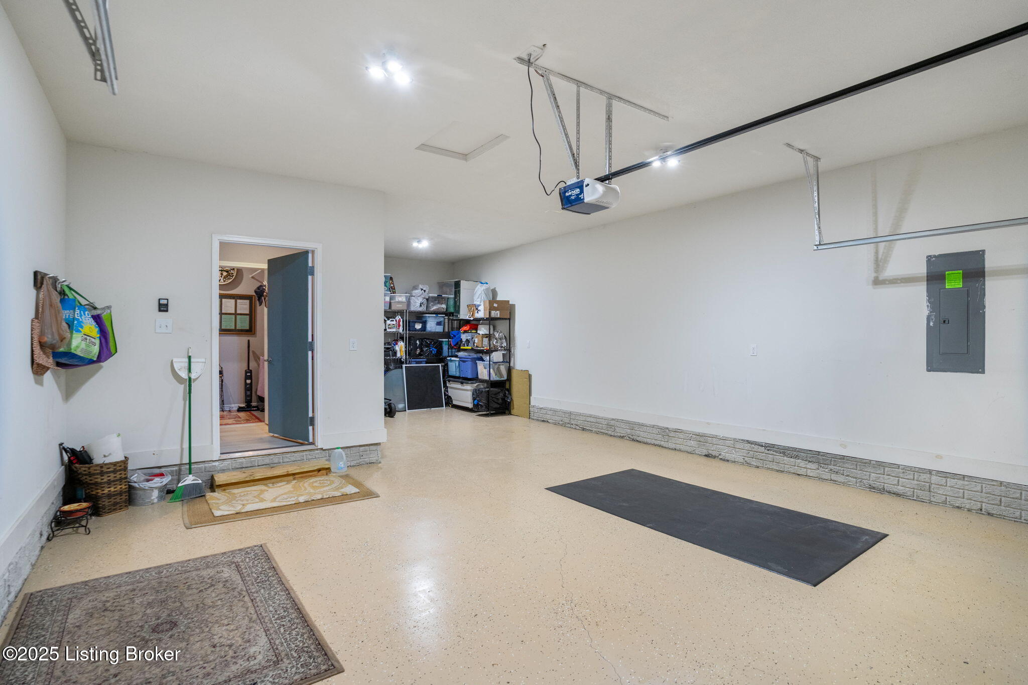4022 Blackthorn Pl Property Photo 26