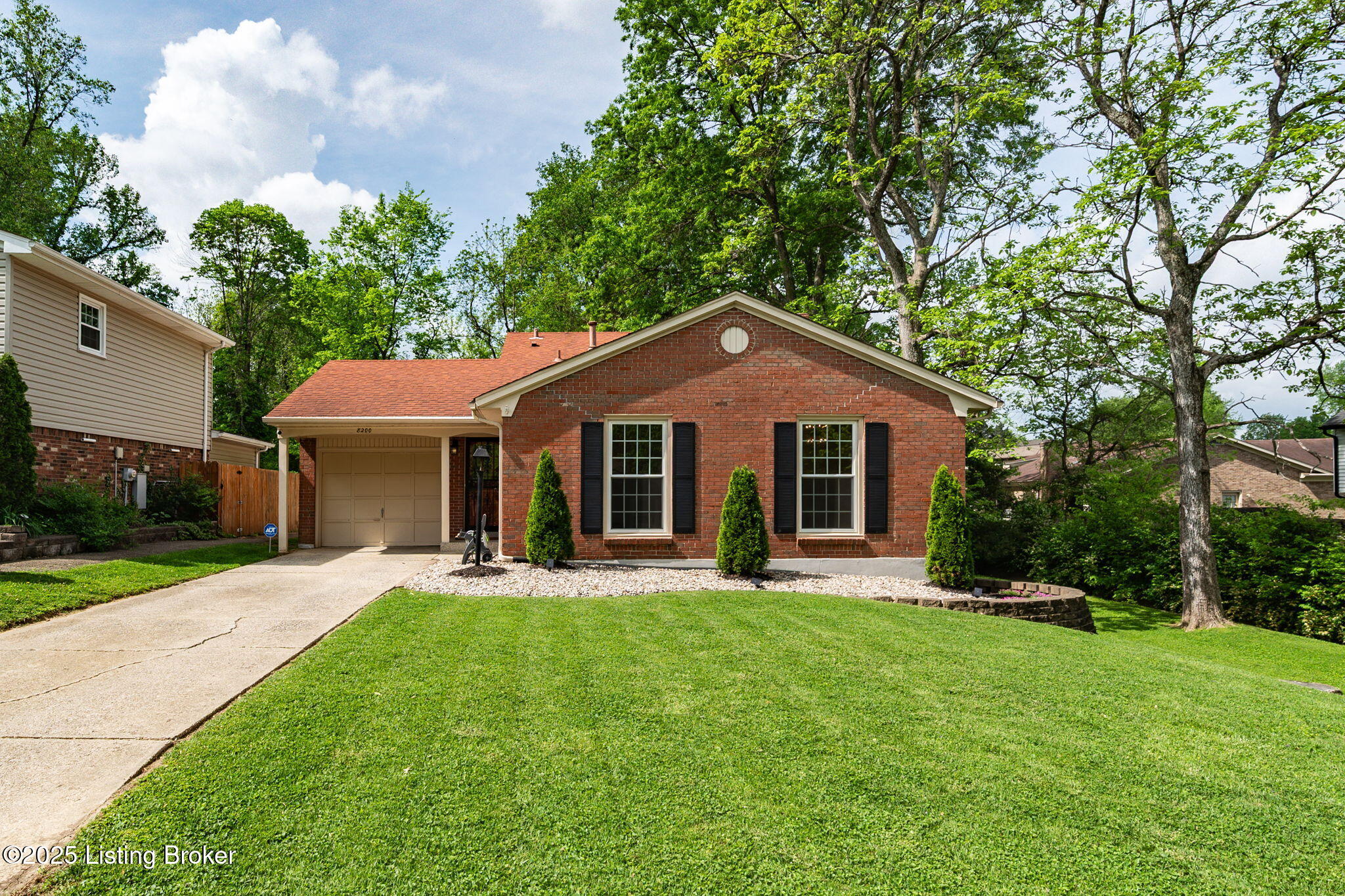 8200 Casualwood Way Property Photo 1
