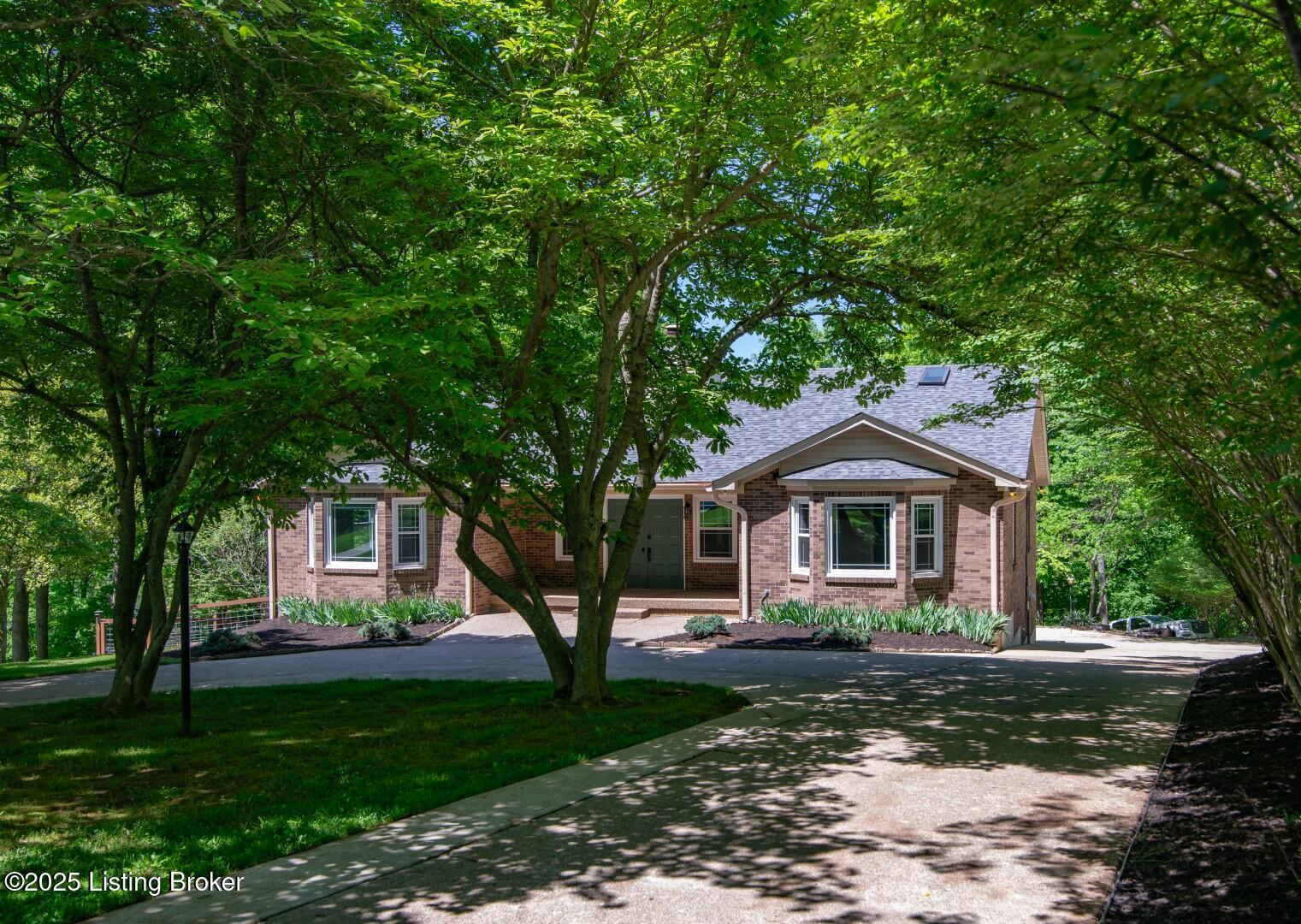 172 Strawberry Cir Property Photo