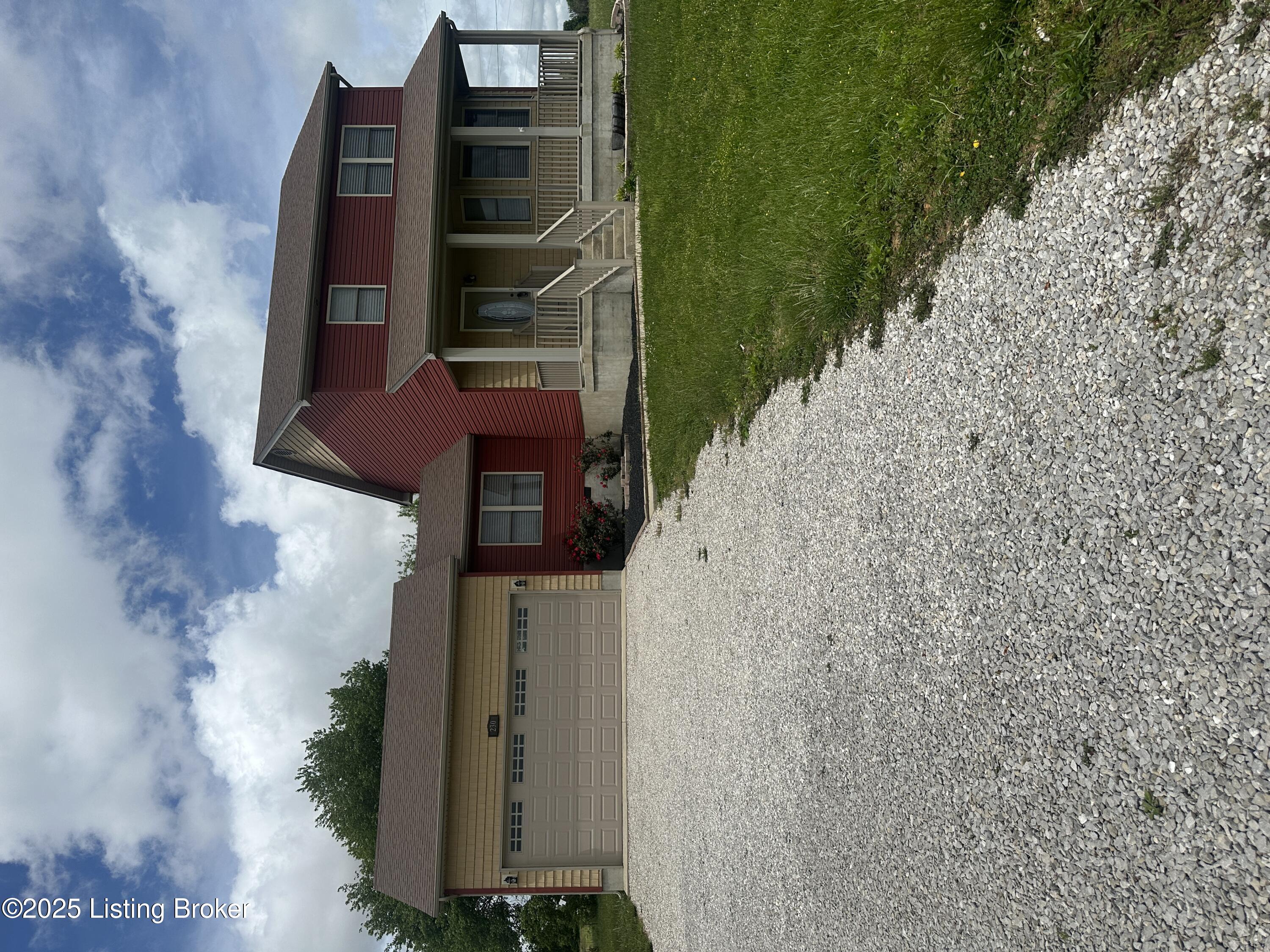 230 Diamond Ct Property Photo