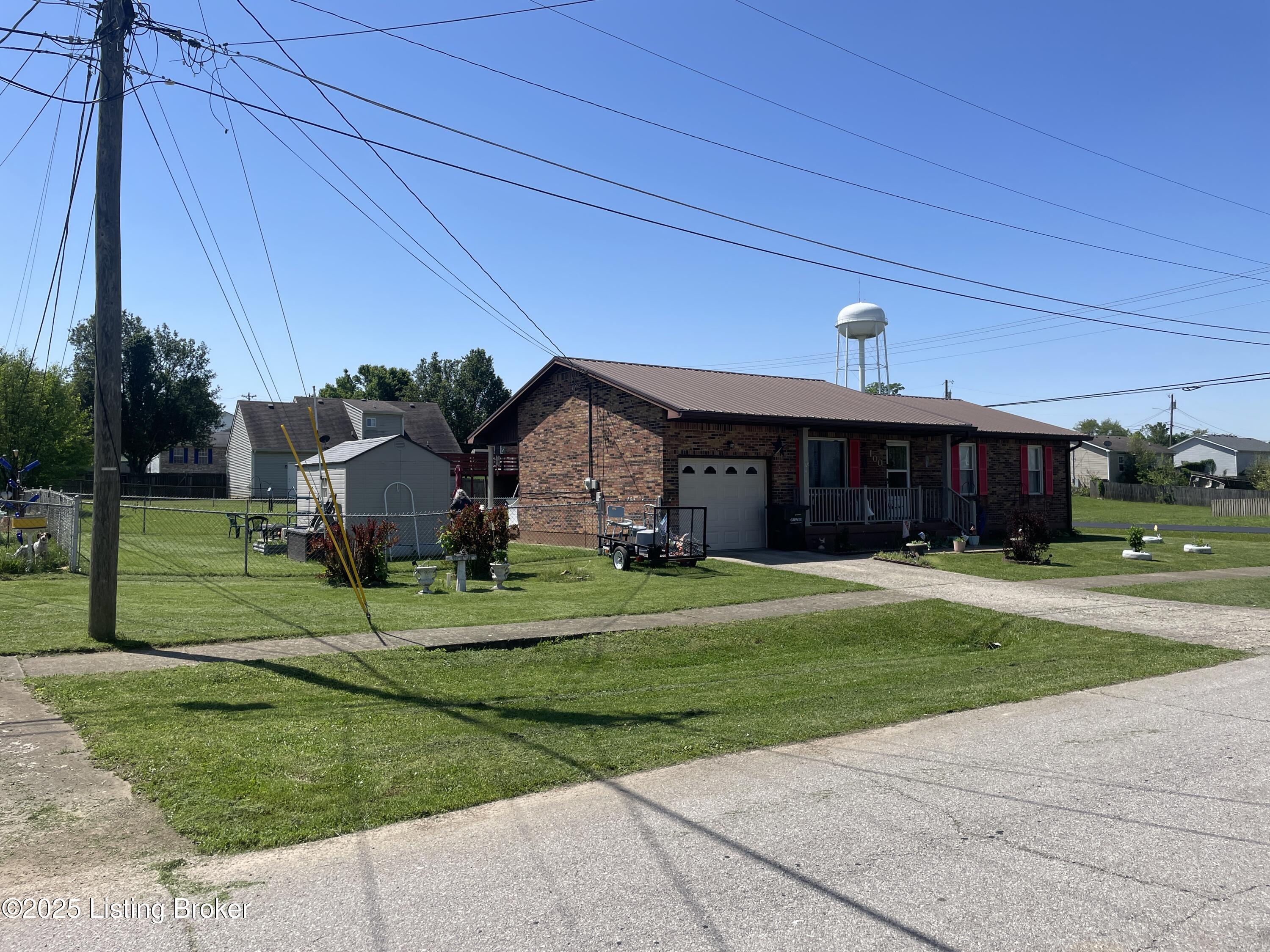 100 Monroe St Property Photo 1