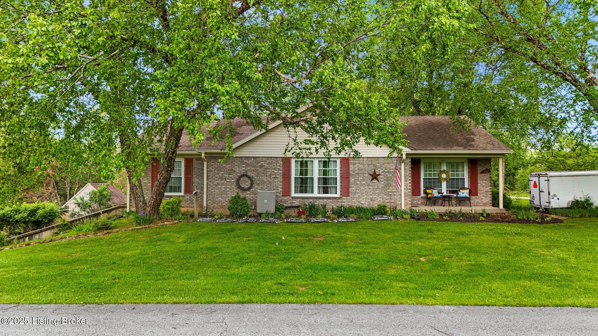 800 Whippoorwill Ln Property Photo 1