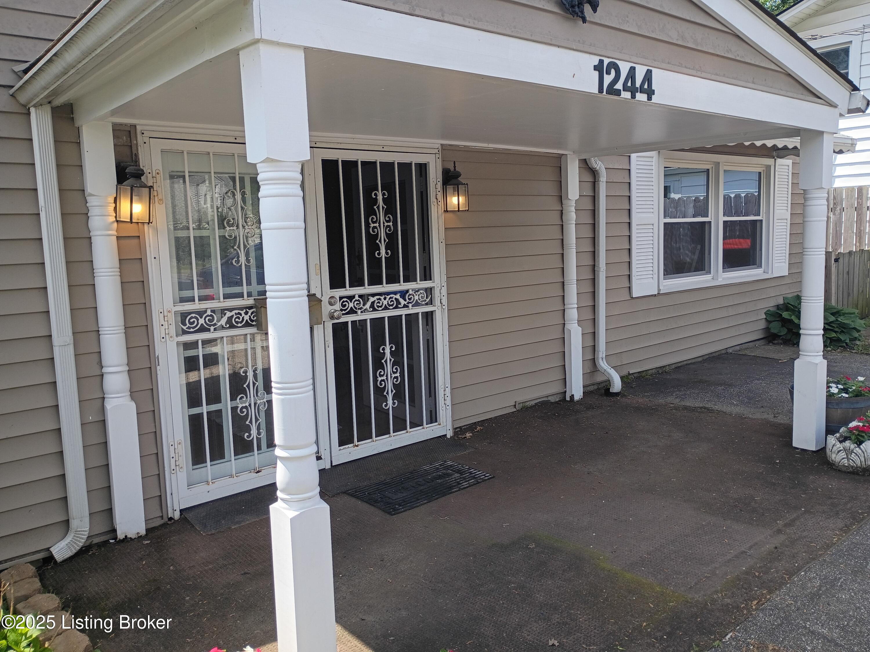 1244 Belmar Dr Property Photo 1