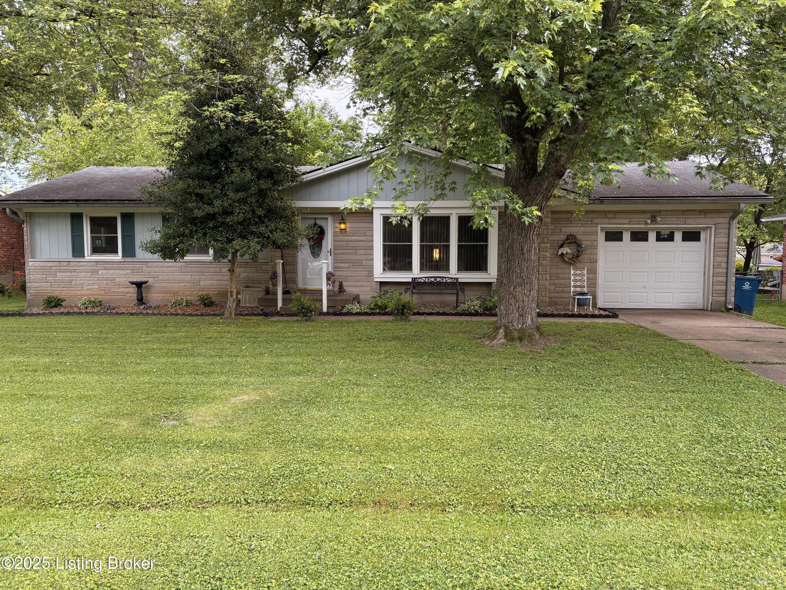 4302 Mada Way Property Photo 1