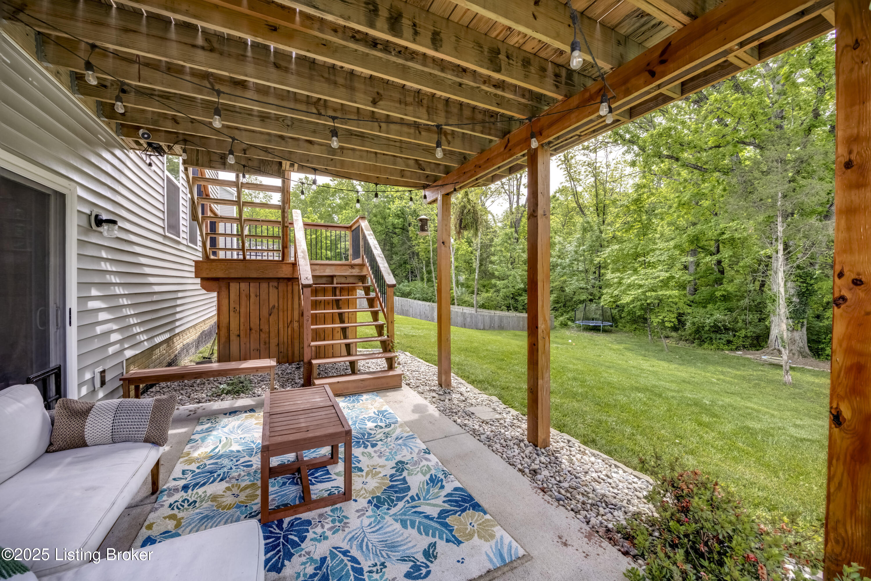 3928 Creek Meadow Dr Property Photo 2