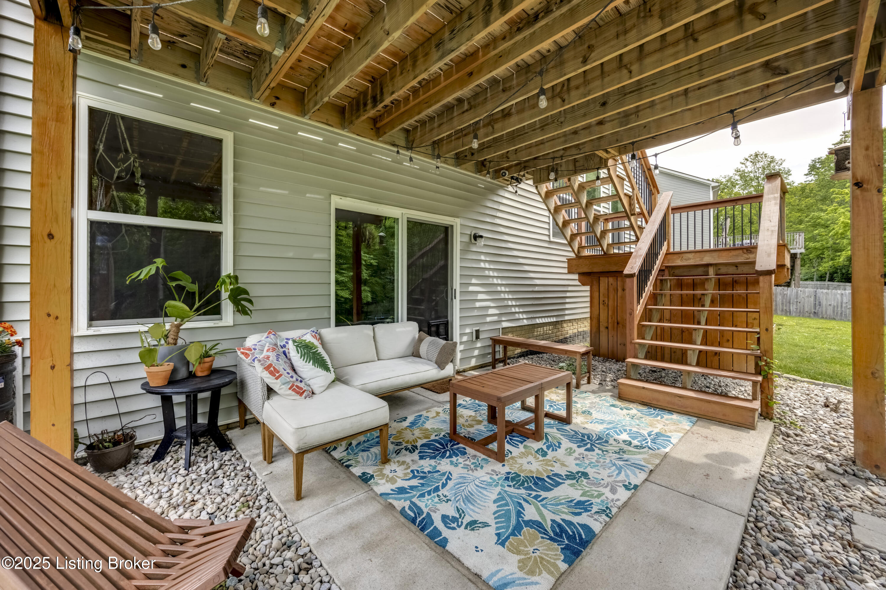 3928 Creek Meadow Dr Property Photo 8