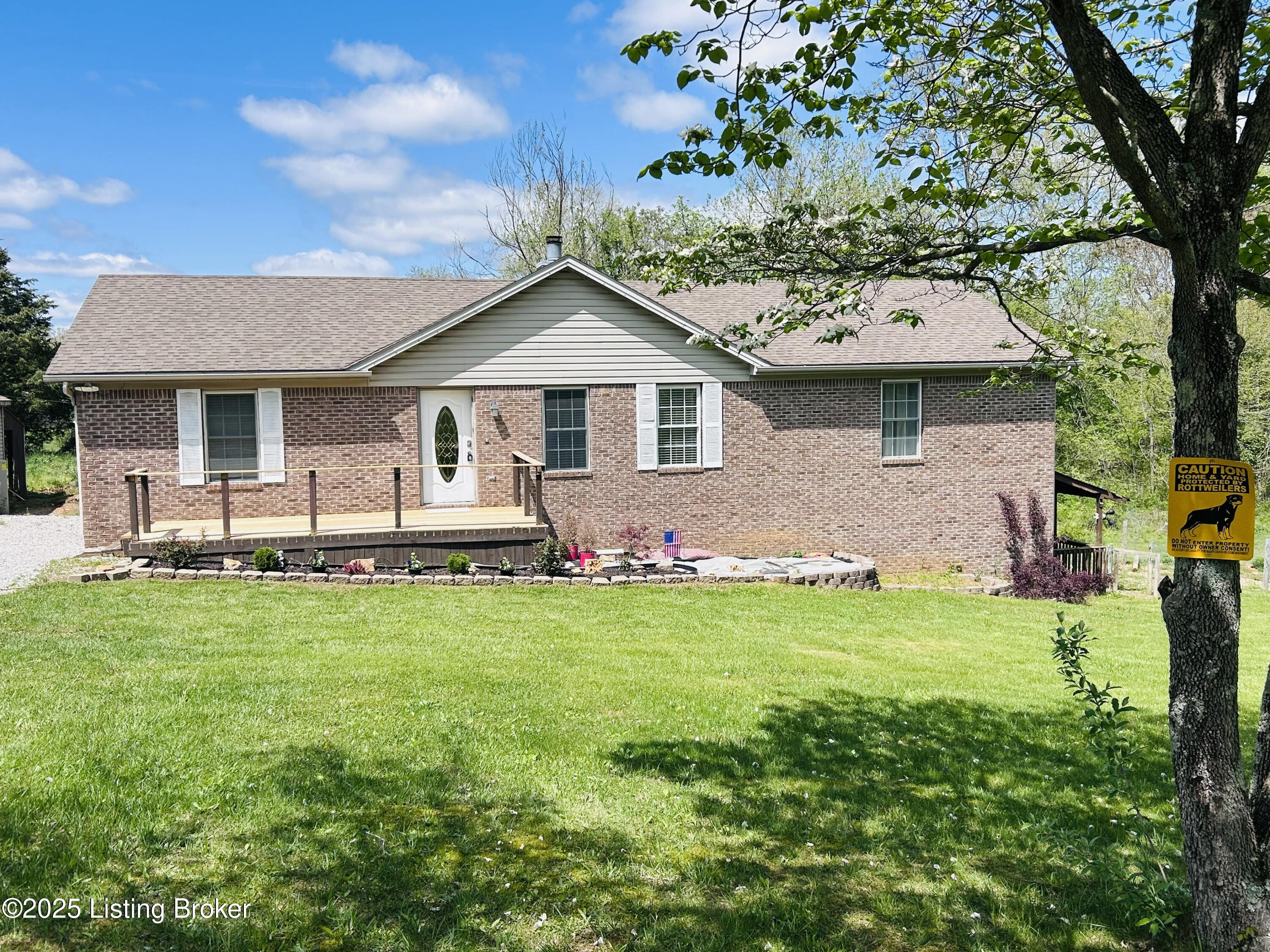 106 Kaimi Ct Property Photo 1