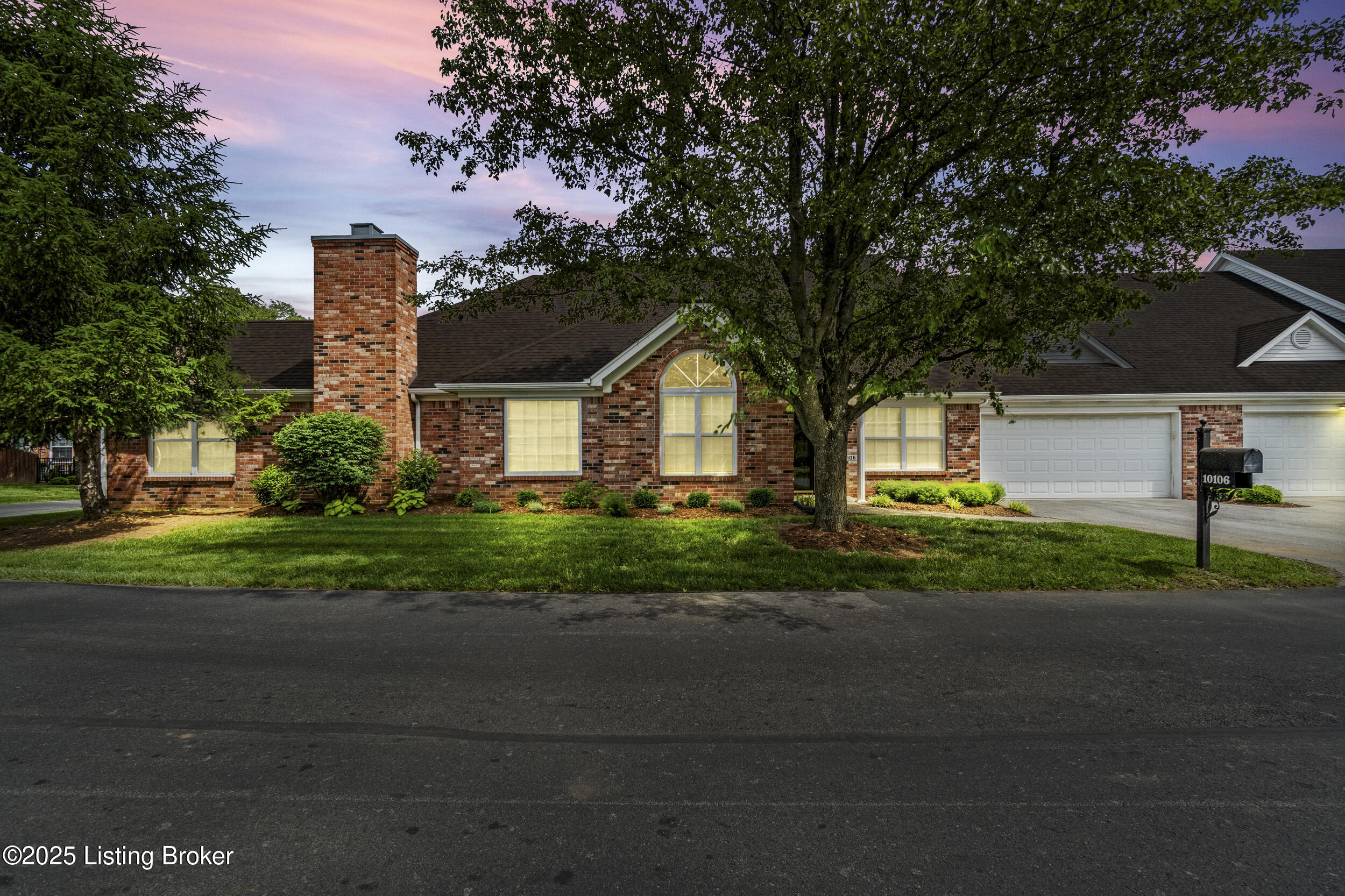 10106 Blossom Tree Way Property Photo 1