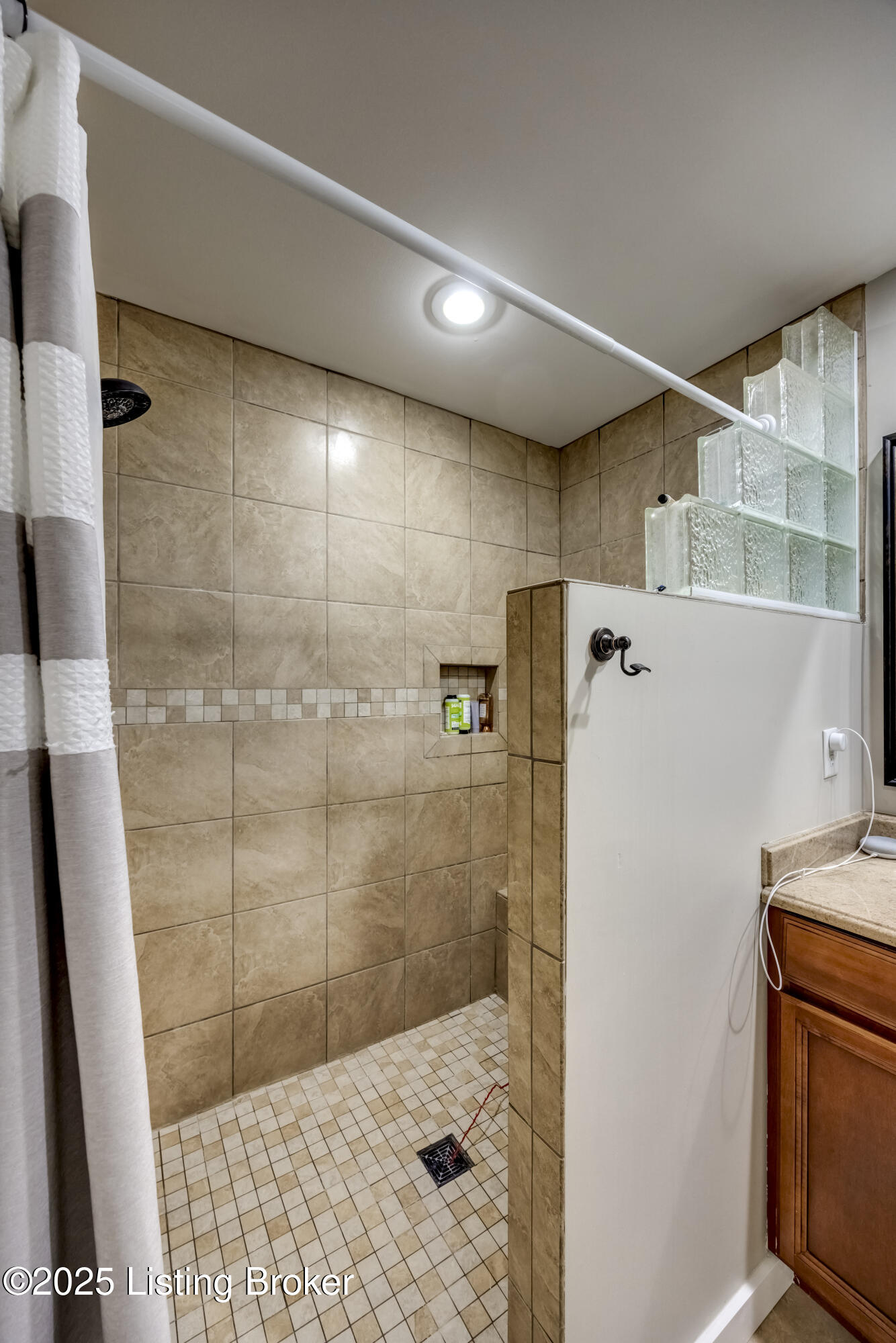 4605 Clarkhurst Cir Property Photo 30