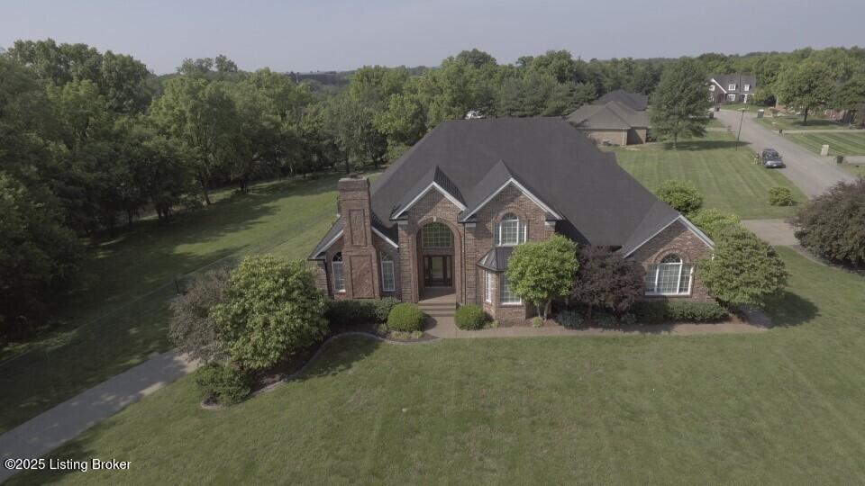 166 Castleton Dr Property Photo 1