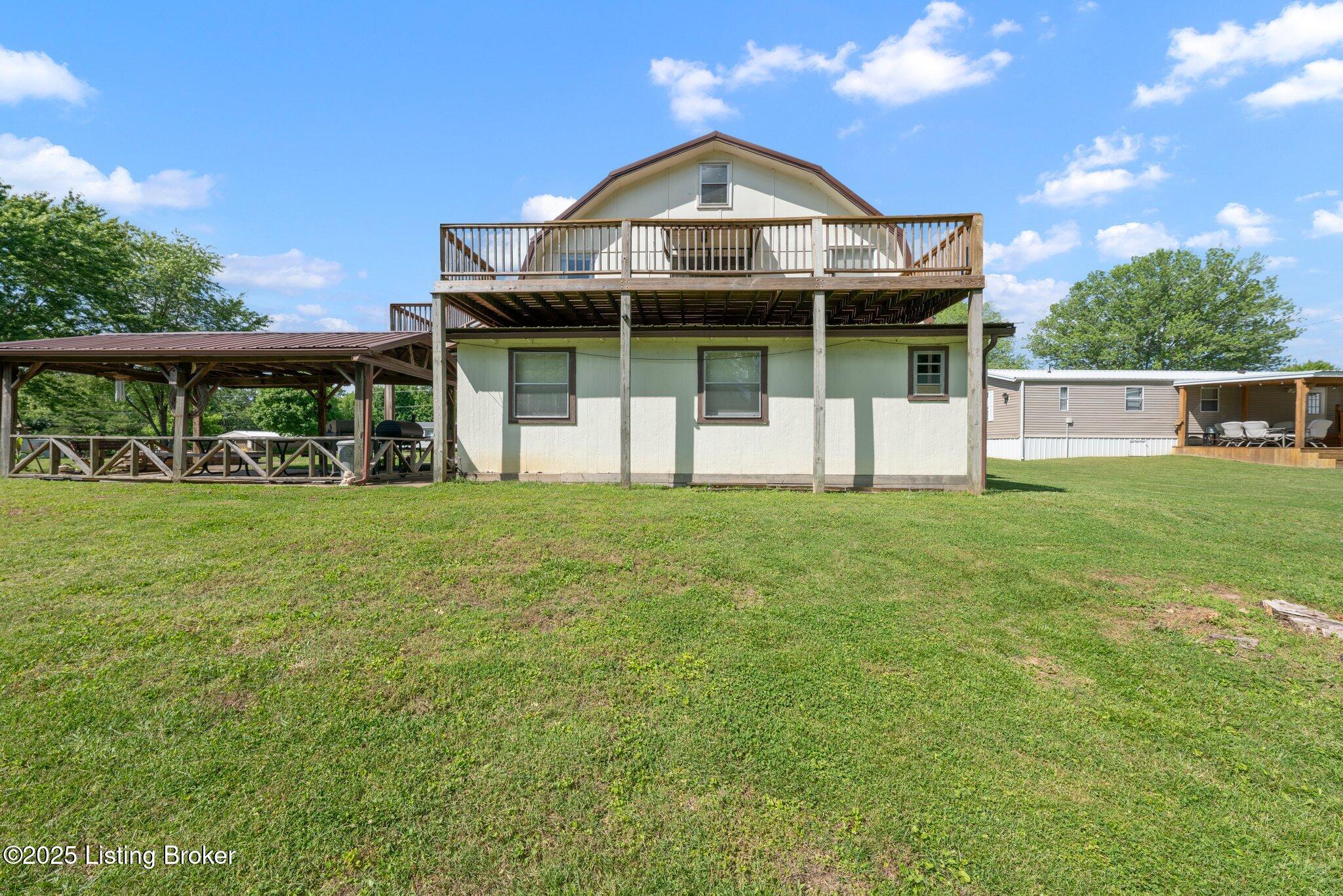 198 Moore Haven Cir Property Photo 7