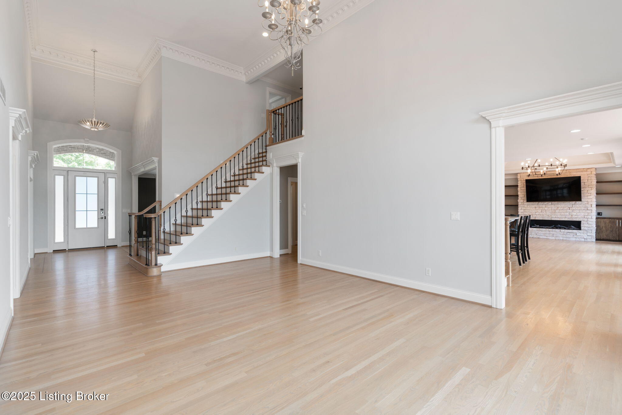 11732 Paramont Way Property Photo 19