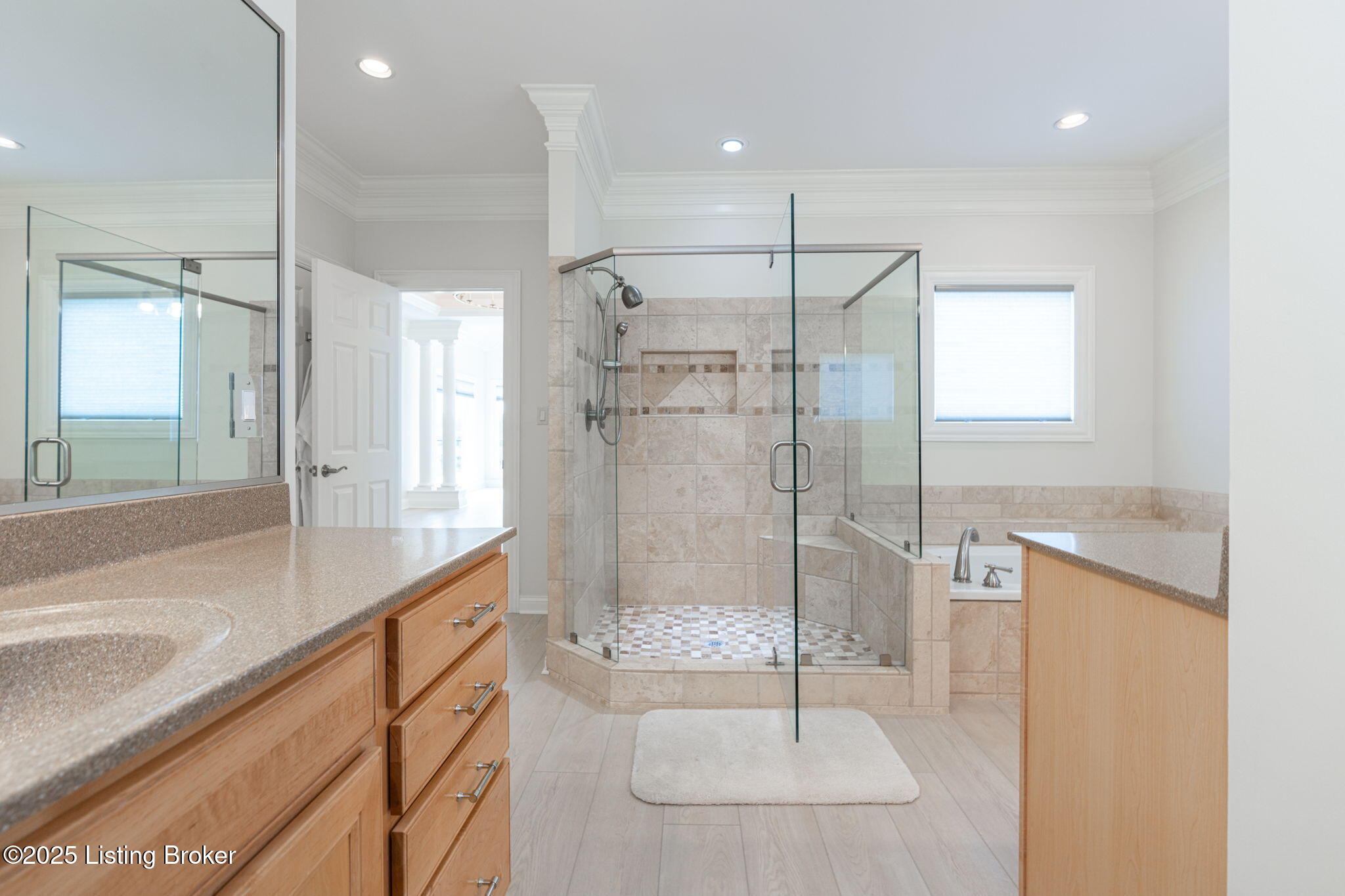 11732 Paramont Way Property Photo 46