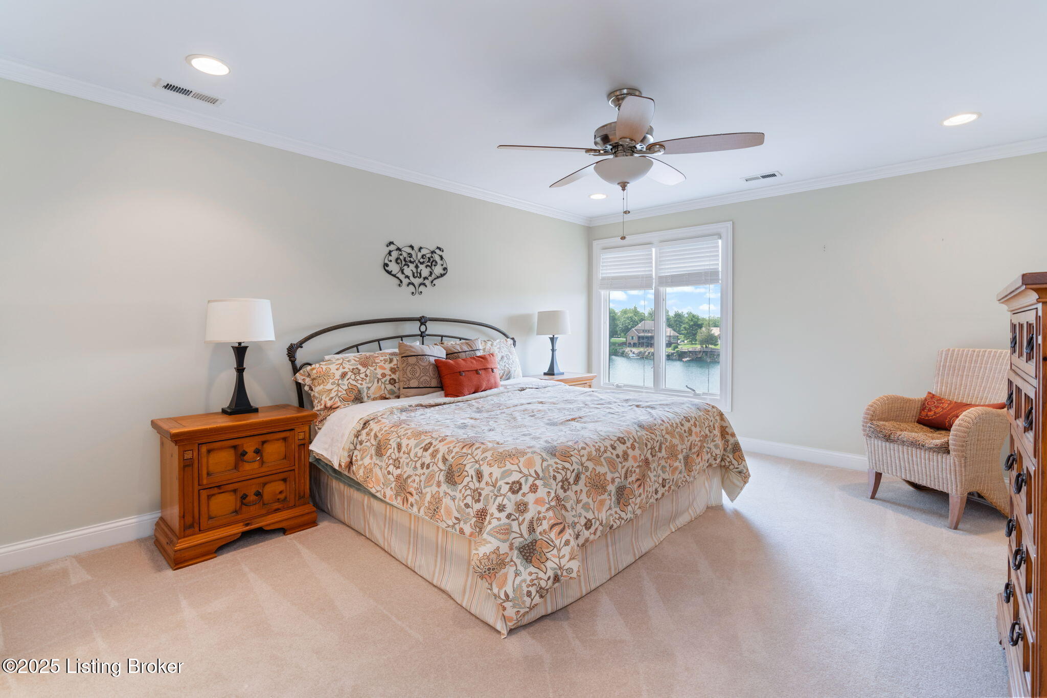 11732 Paramont Way Property Photo 56