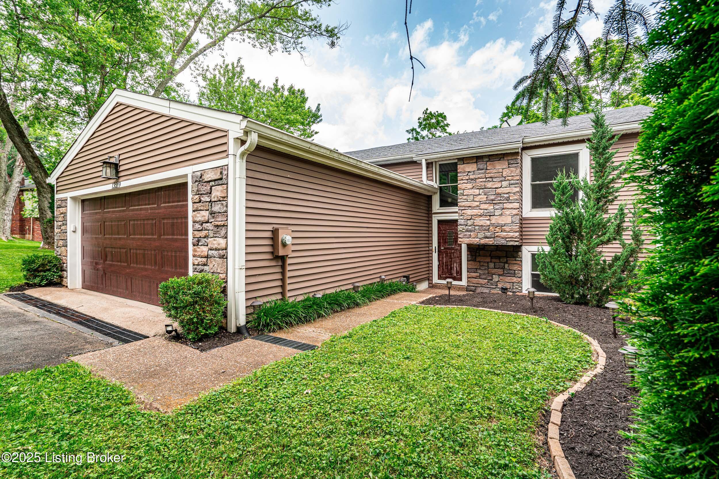 13219 Settlers Point Trail Property Photo 1