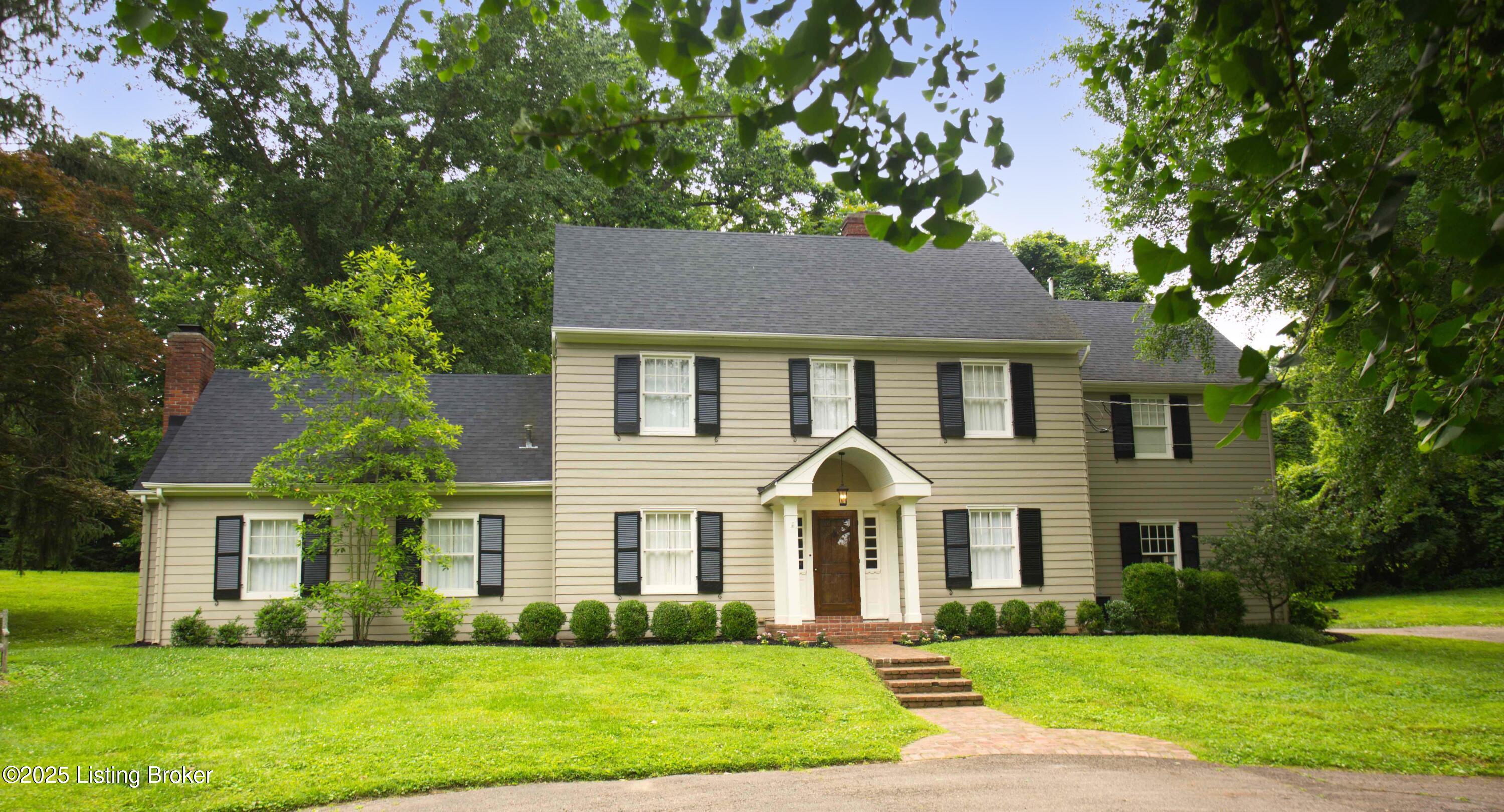 1403 Walnut Ln Property Photo 1