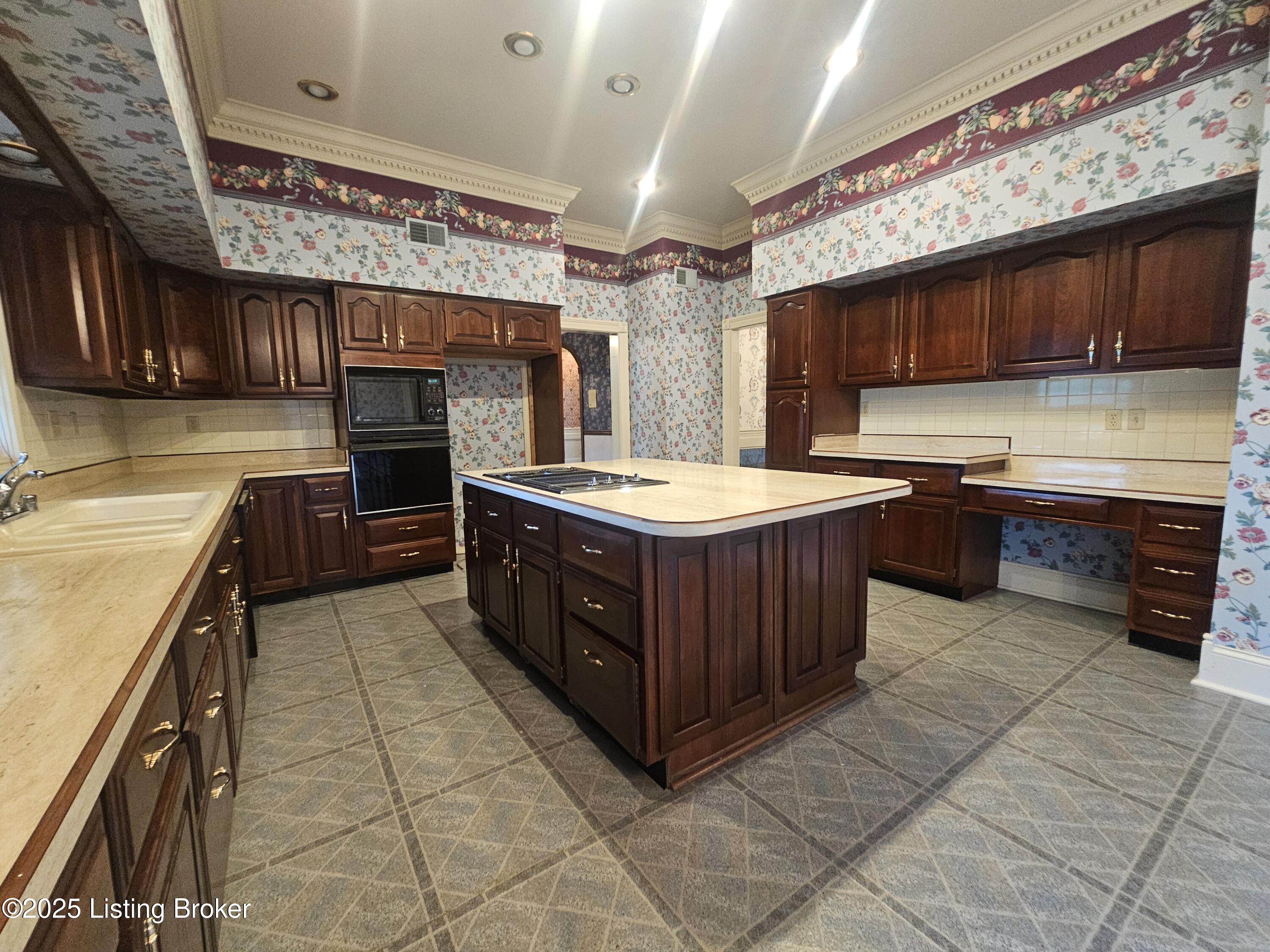 3501 Trinidad Ct Property Photo 49