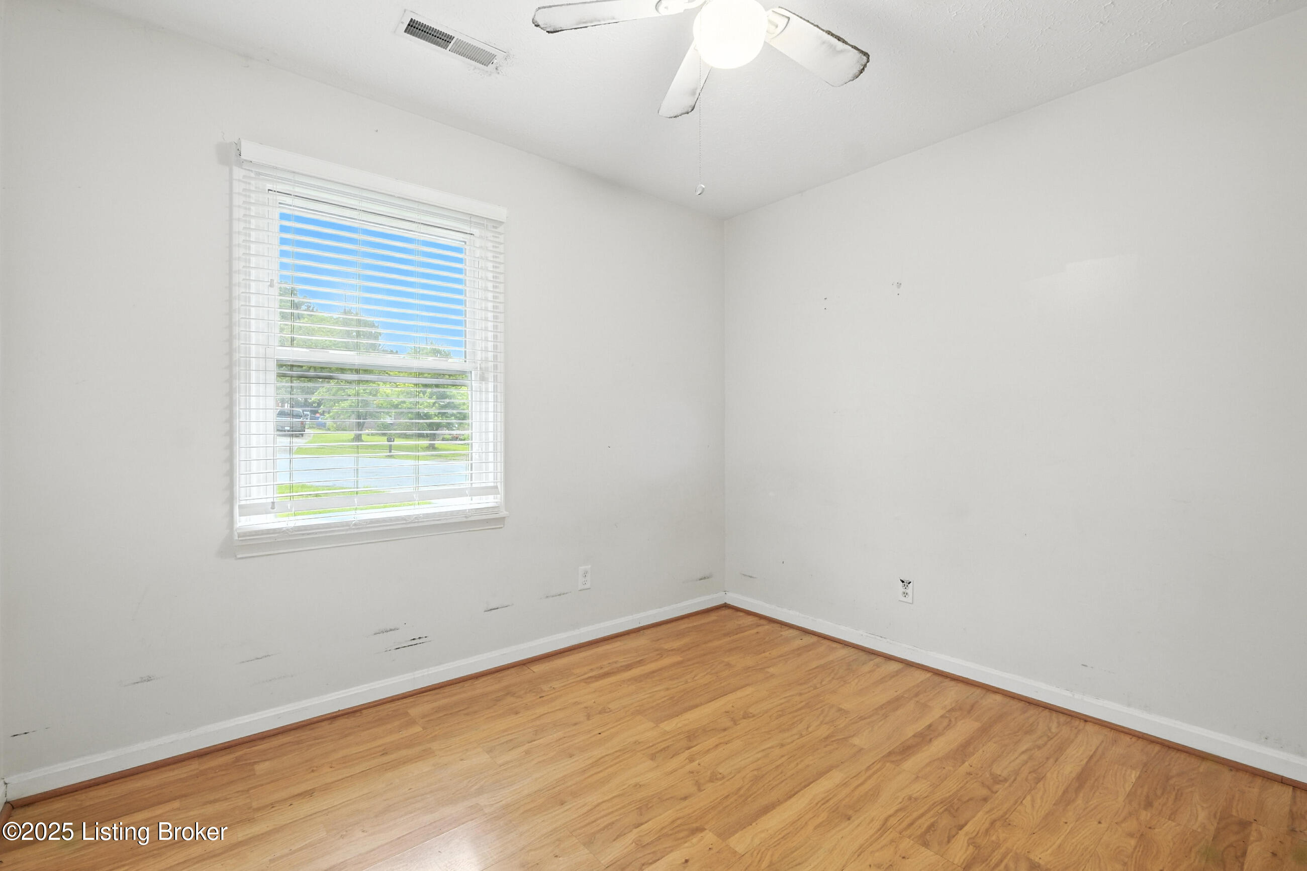 1306 Heatherbourne Dr Property Photo 17
