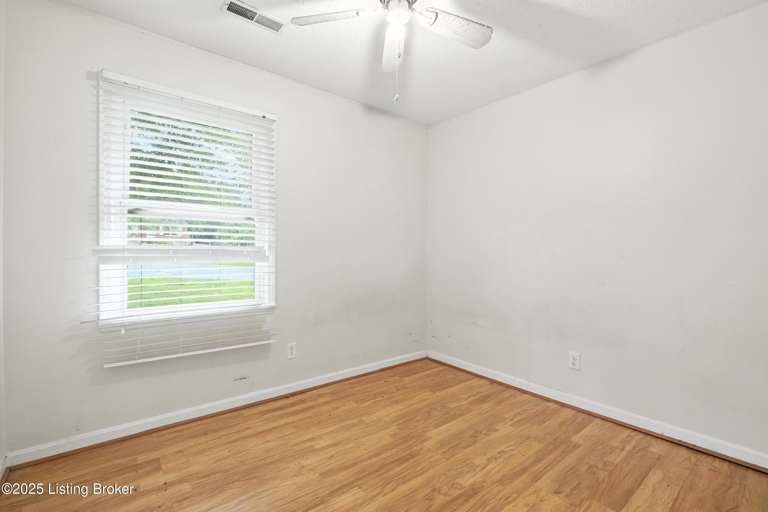 1306 Heatherbourne Dr Property Photo 21