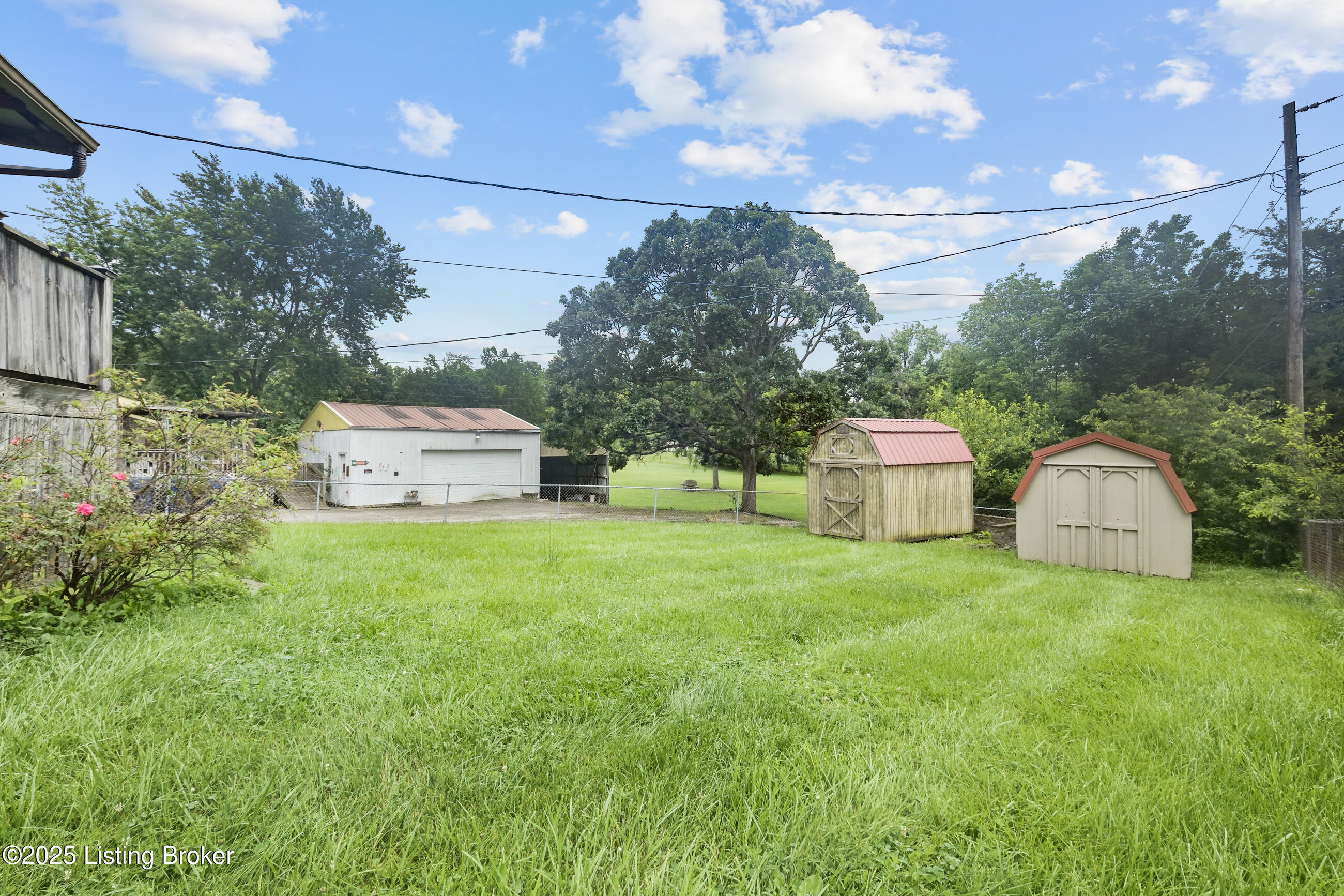 1306 Heatherbourne Dr Property Photo 25