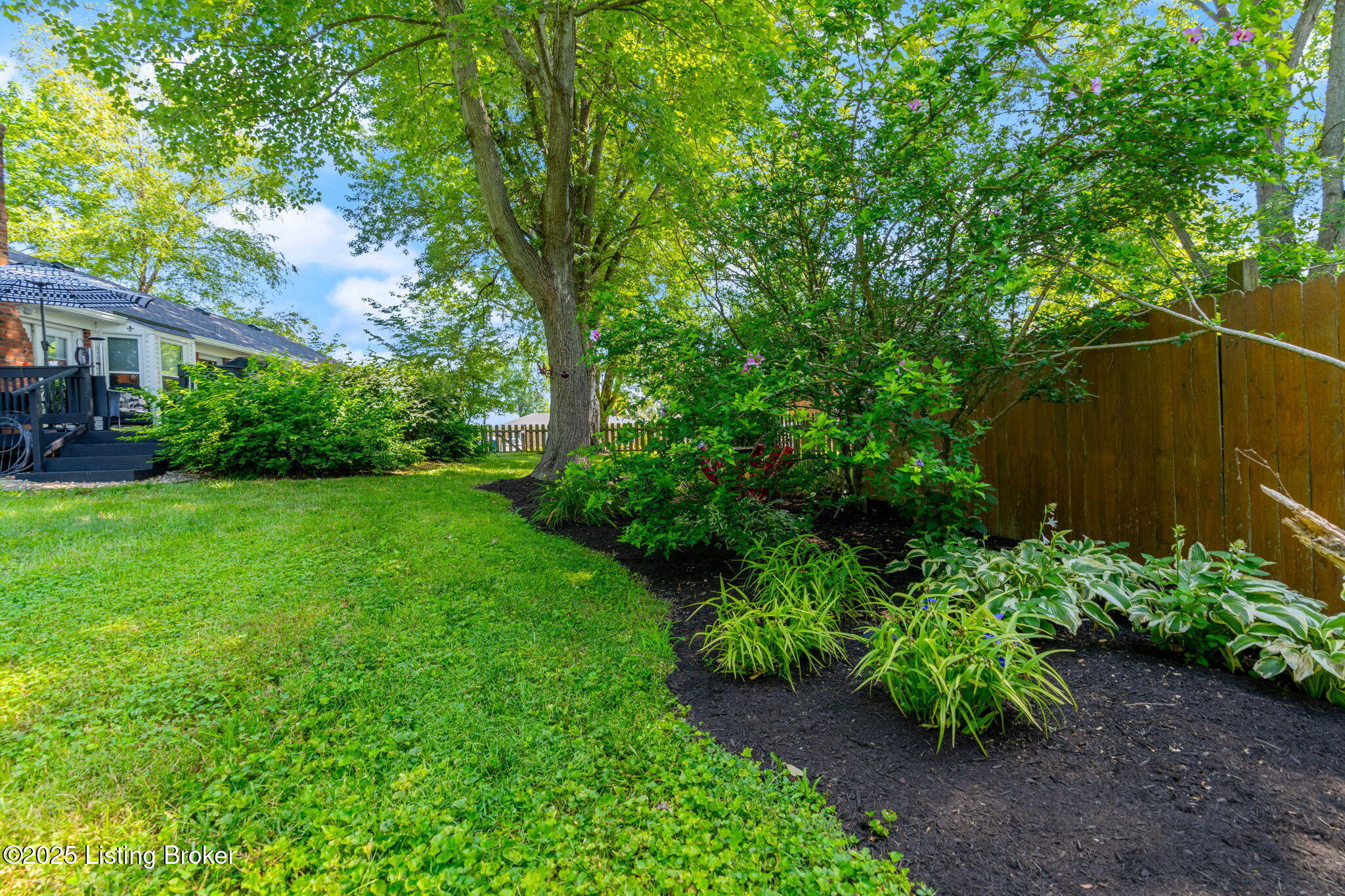 12100 Maplewood Rd Property Photo 53